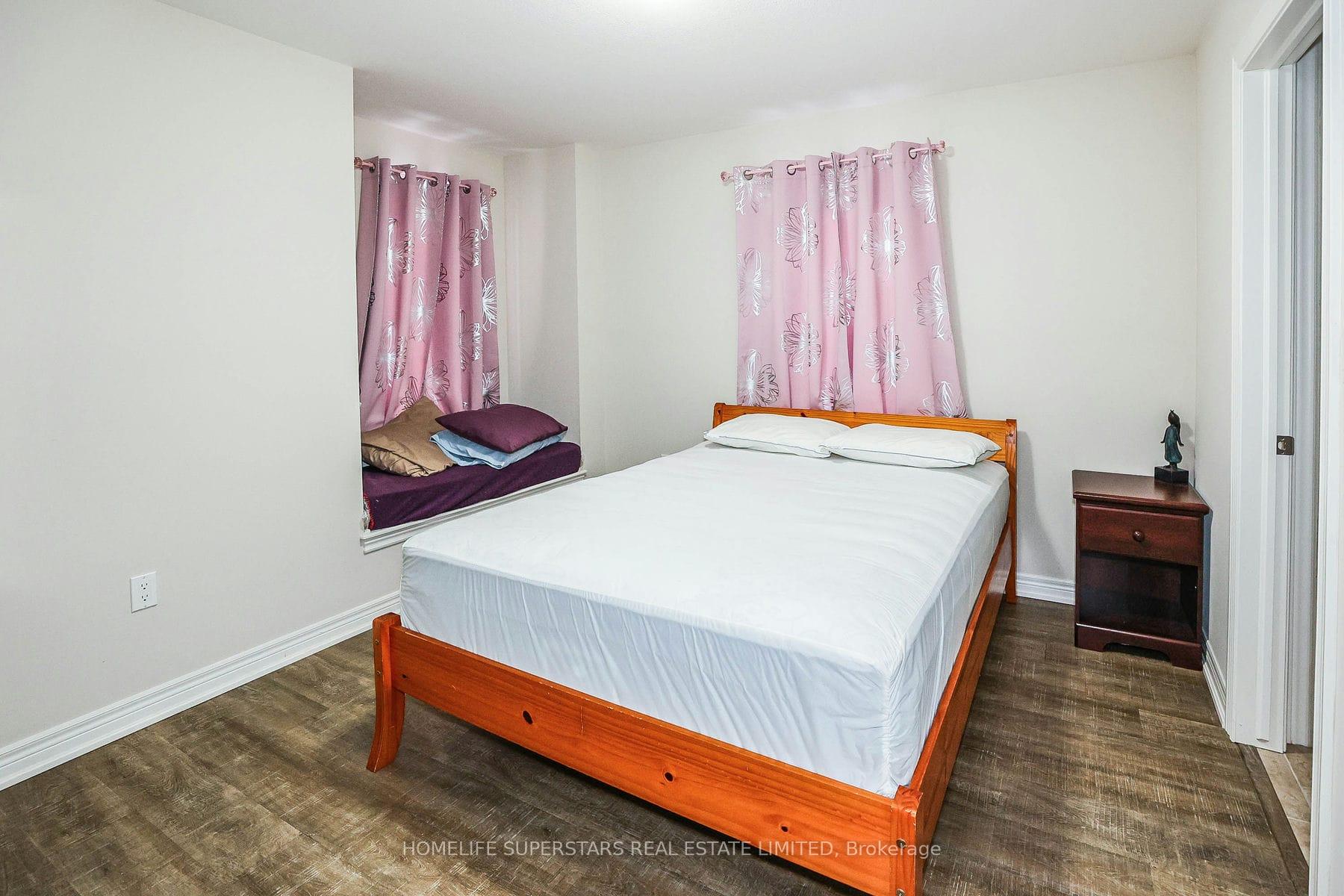 Photo 19 of 7753 Clendenning Street, Niagara Falls, Oldfield — HOMEH