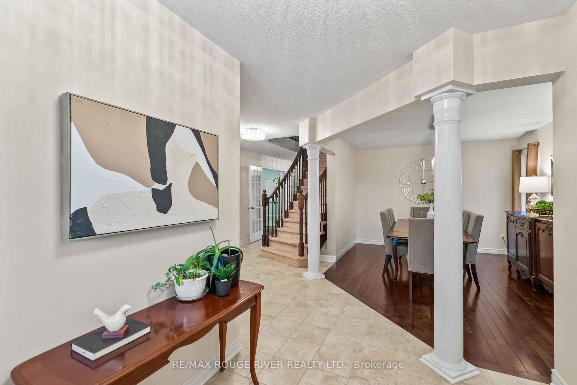 Photo 4 of 1268 Salmers Drive, Oshawa, Taunton — HOMEH
