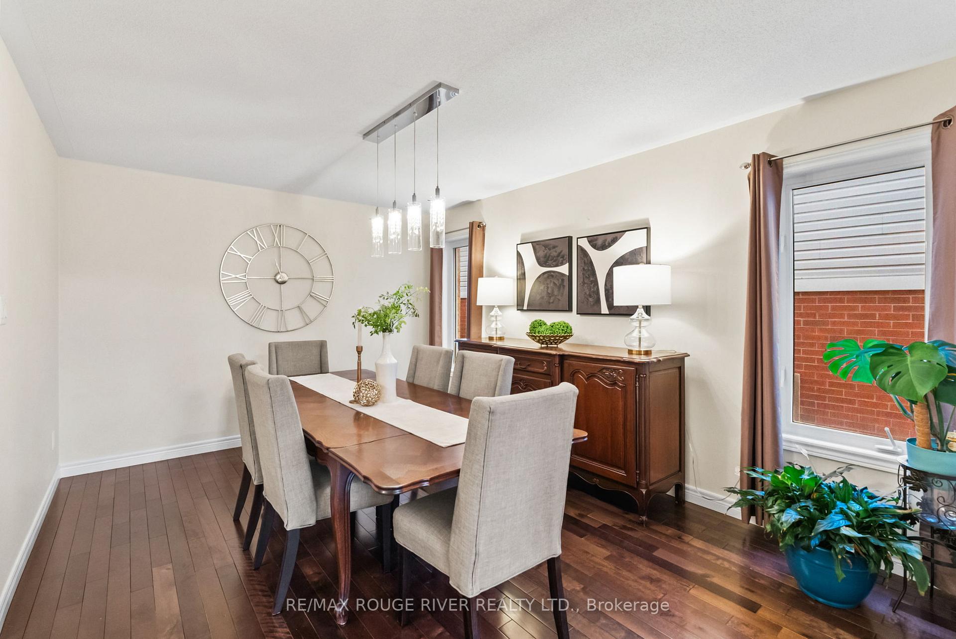 Photo 5 of 1268 Salmers Drive, Oshawa, Taunton — HOMEH