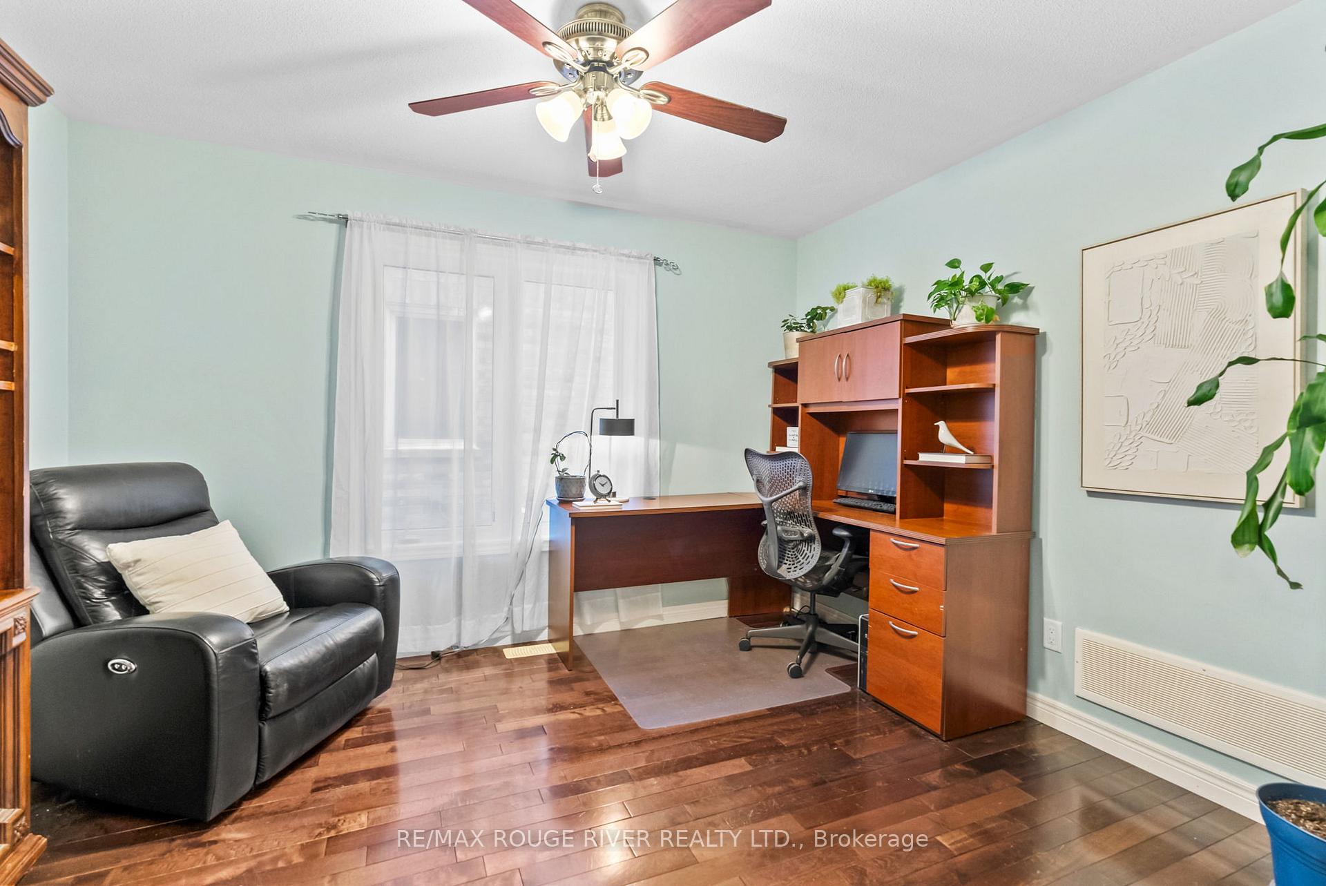 Photo 8 of 1268 Salmers Drive, Oshawa, Taunton — HOMEH