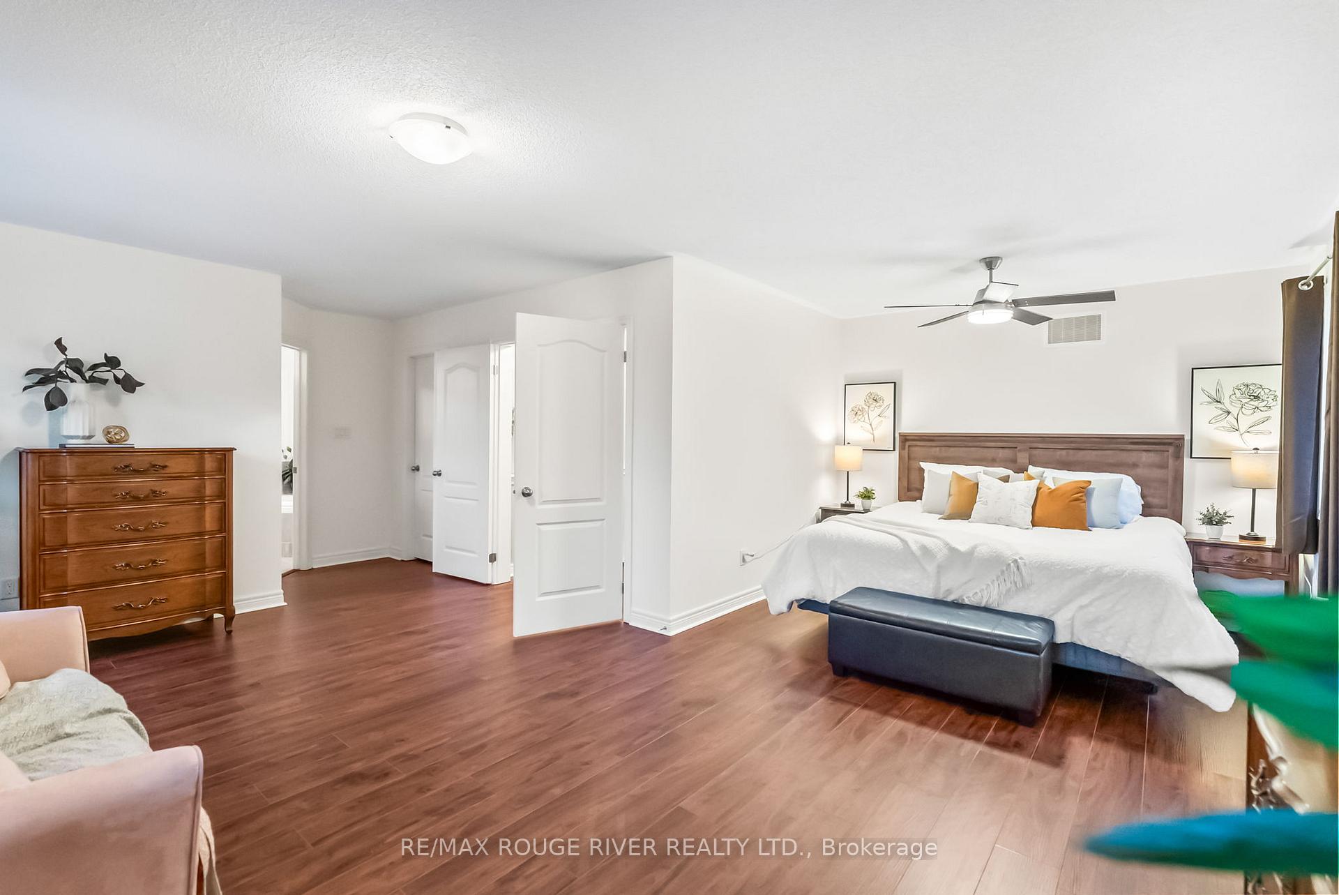 Photo 23 of 1268 Salmers Drive, Oshawa, Taunton — HOMEH