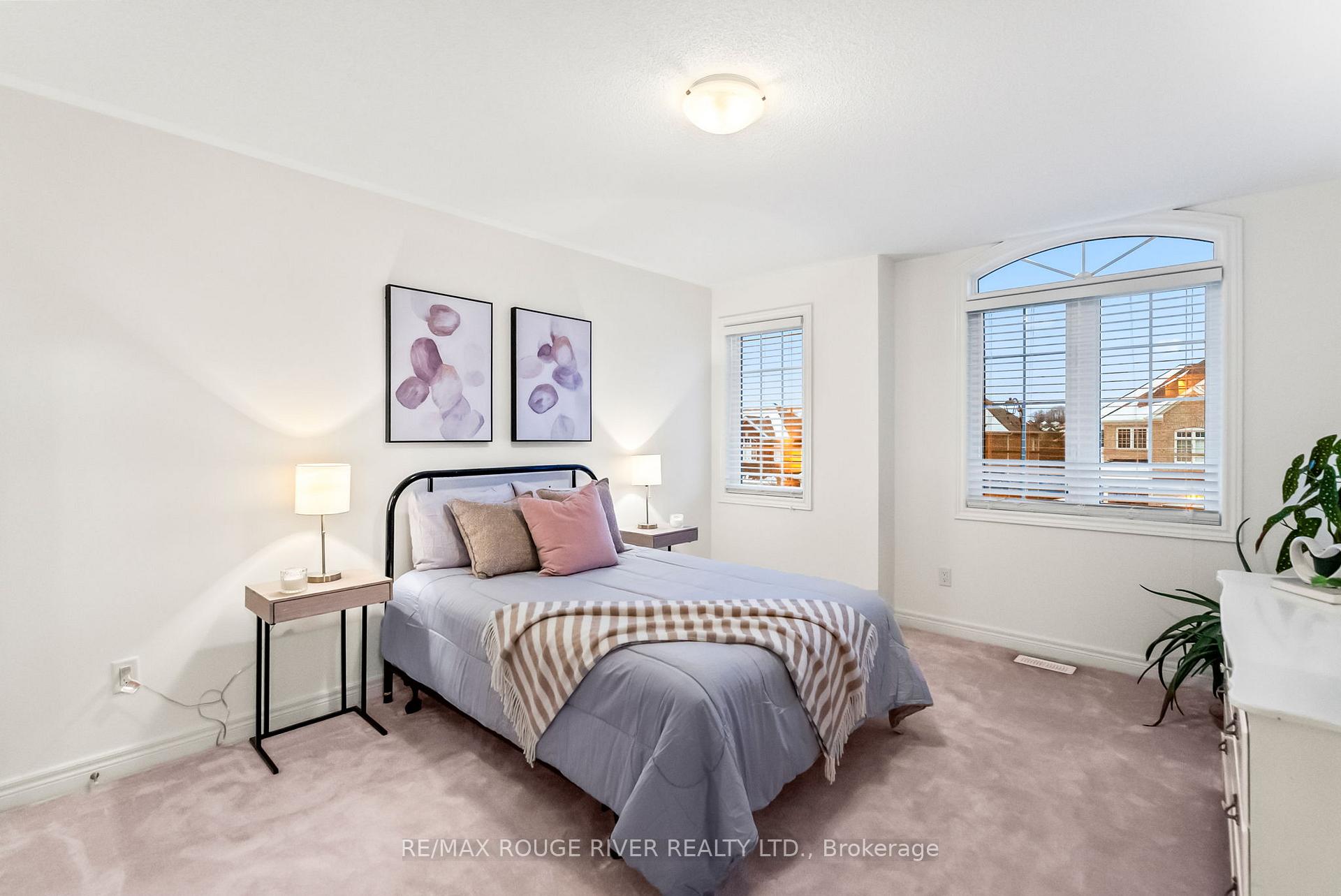Photo 32 of 1268 Salmers Drive, Oshawa, Taunton — HOMEH