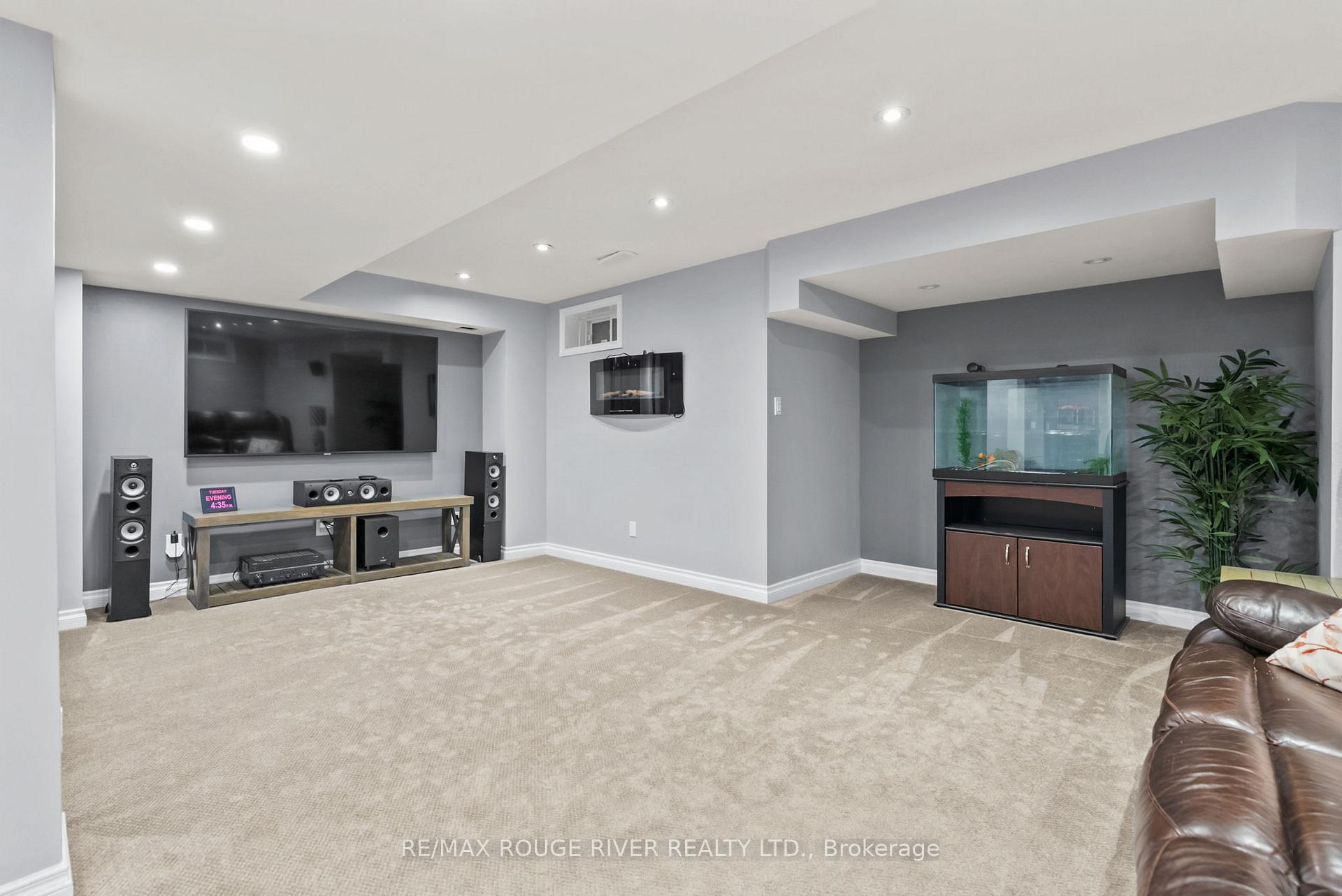 Photo 37 of 1268 Salmers Drive, Oshawa, Taunton — HOMEH