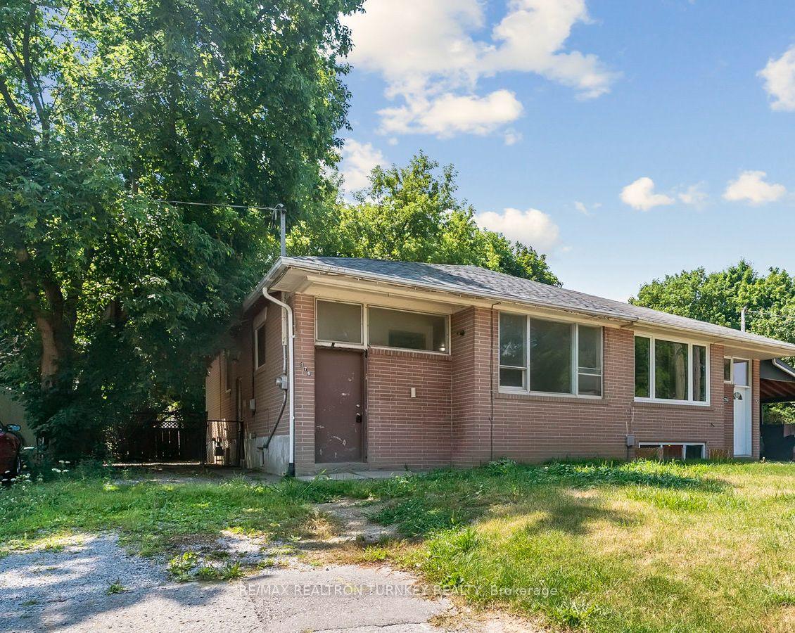 Photo 2 of 176 Cherrywood Drive, Newmarket, Bristol-London — HOMEH