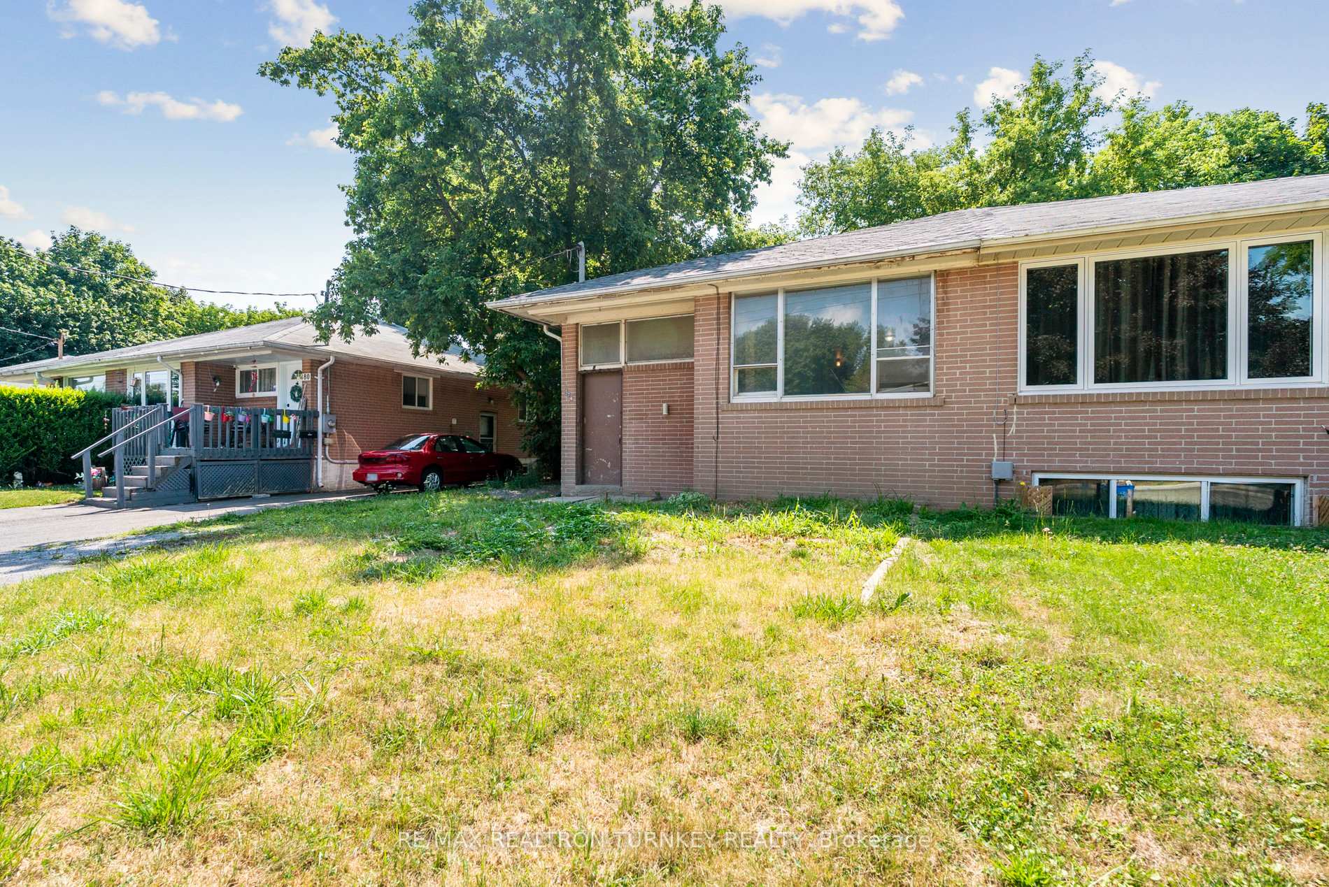 Photo 3 of 176 Cherrywood Drive, Newmarket, Bristol-London — HOMEH