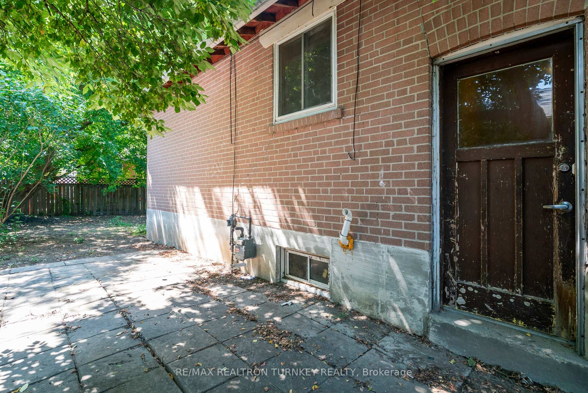 Photo 4 of 176 Cherrywood Drive, Newmarket, Bristol-London — HOMEH