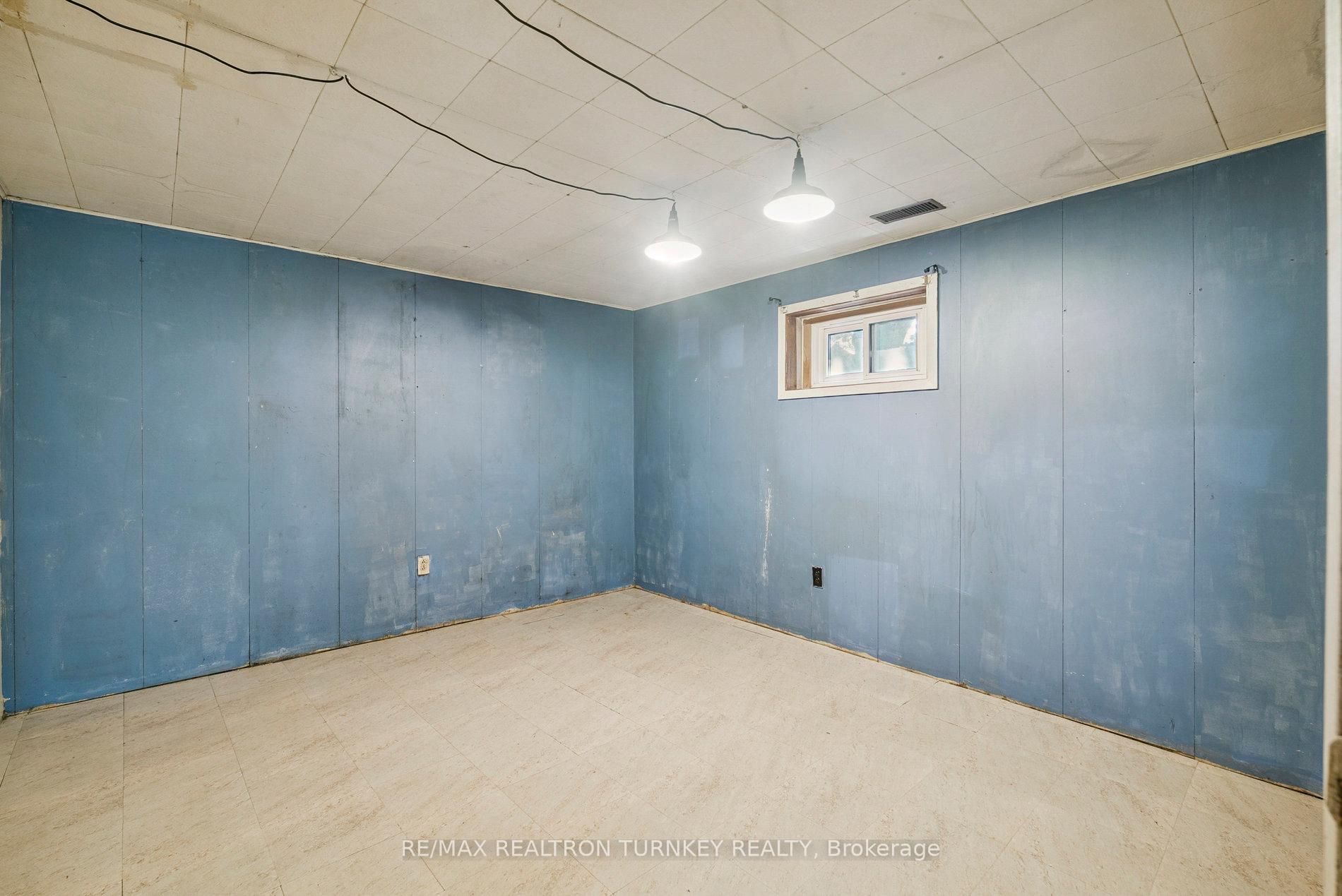 Photo 30 of 176 Cherrywood Drive, Newmarket, Bristol-London — HOMEH