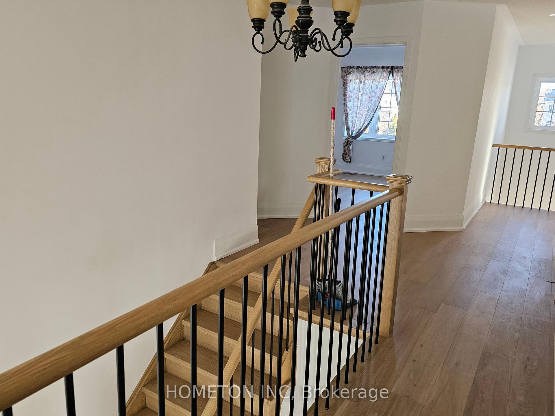 Photo 24 of 55 Chasser Drive, Markham, Greensborough — HOMEH