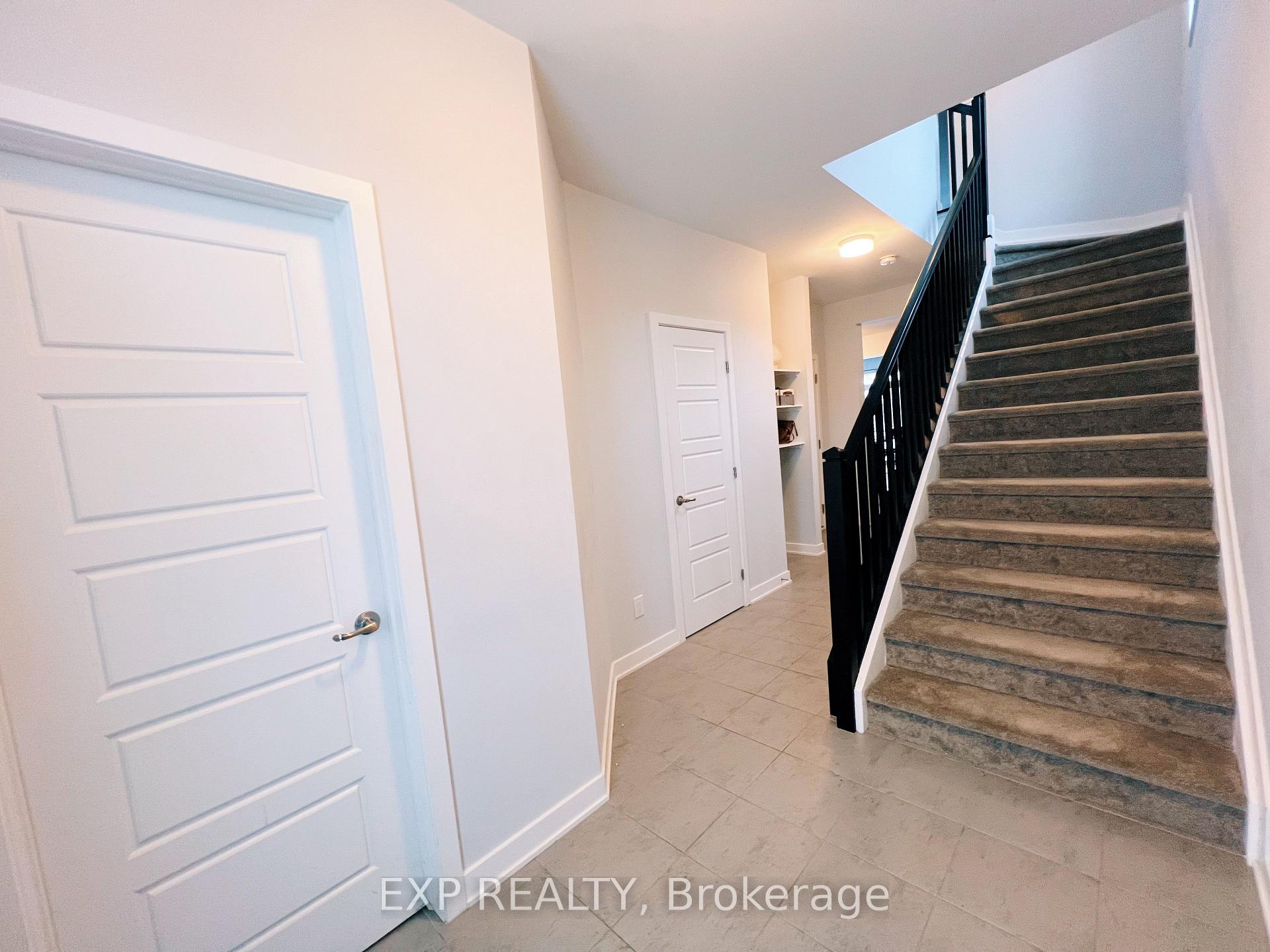 Photo 2 of 2179 Winsome Terrace, Ottawa, Fallingbrook/Gardenway South — HOMEH