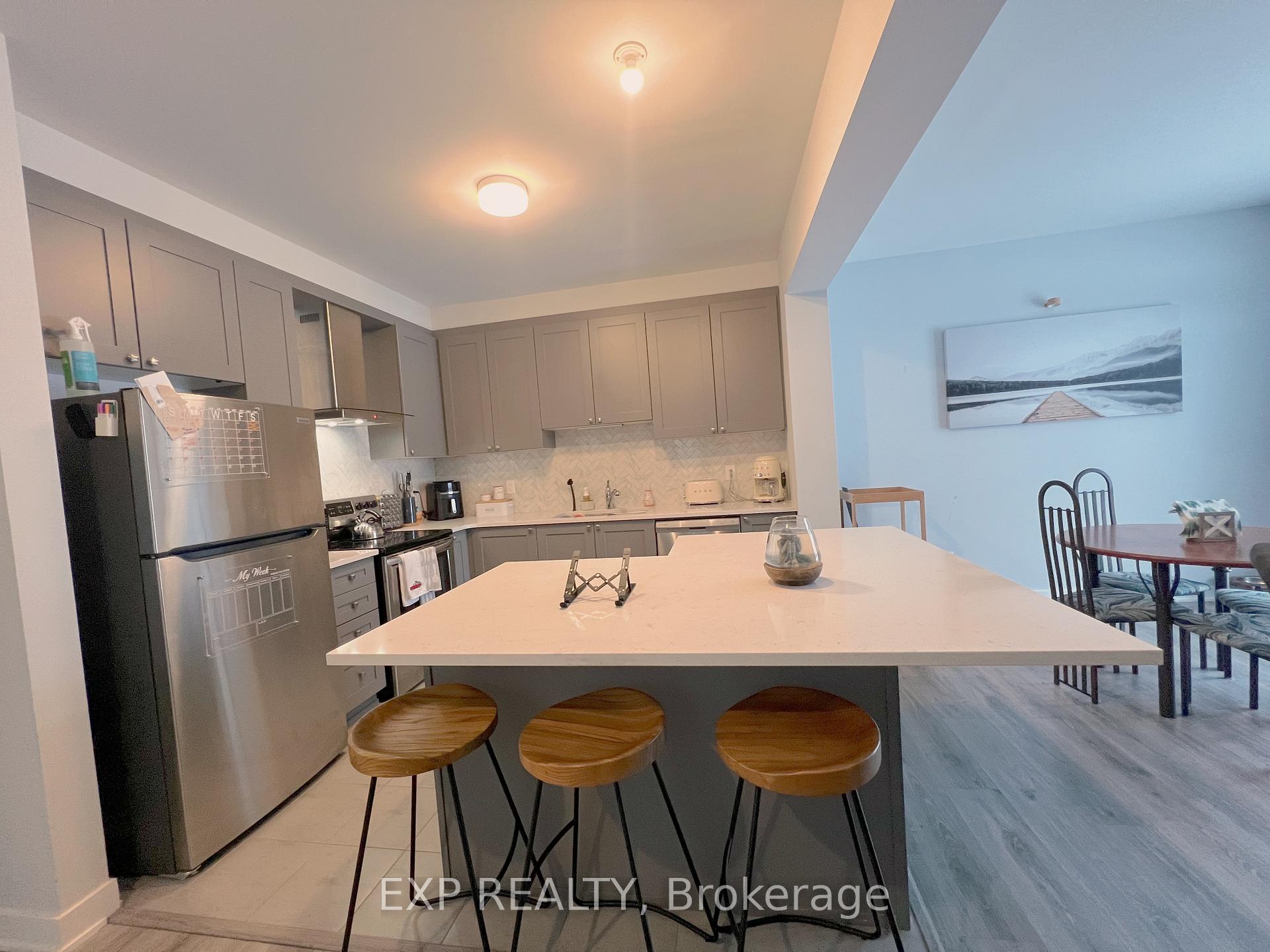 Photo 4 of 2179 Winsome Terrace, Ottawa, Fallingbrook/Gardenway South — HOMEH