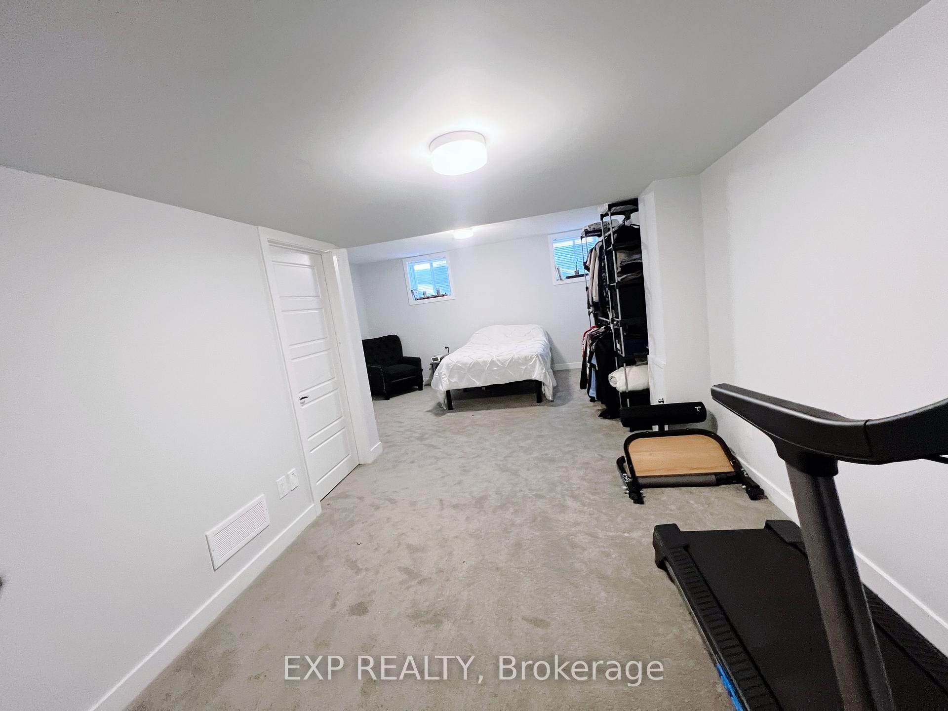 Photo 14 of 2179 Winsome Terrace, Ottawa, Fallingbrook/Gardenway South — HOMEH
