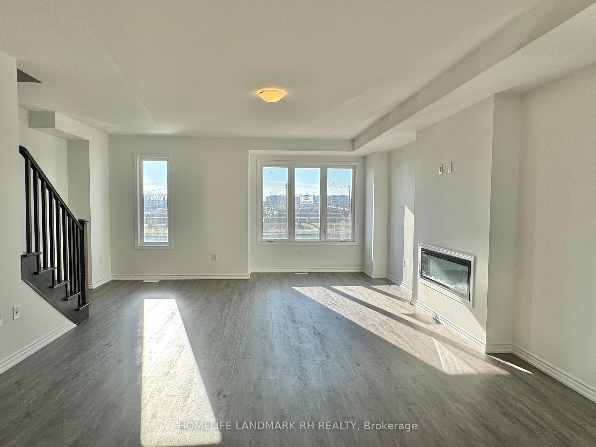 Photo 3 of 3125 Duggan Trail, Oakville, Joshua Meadows — HOMEH