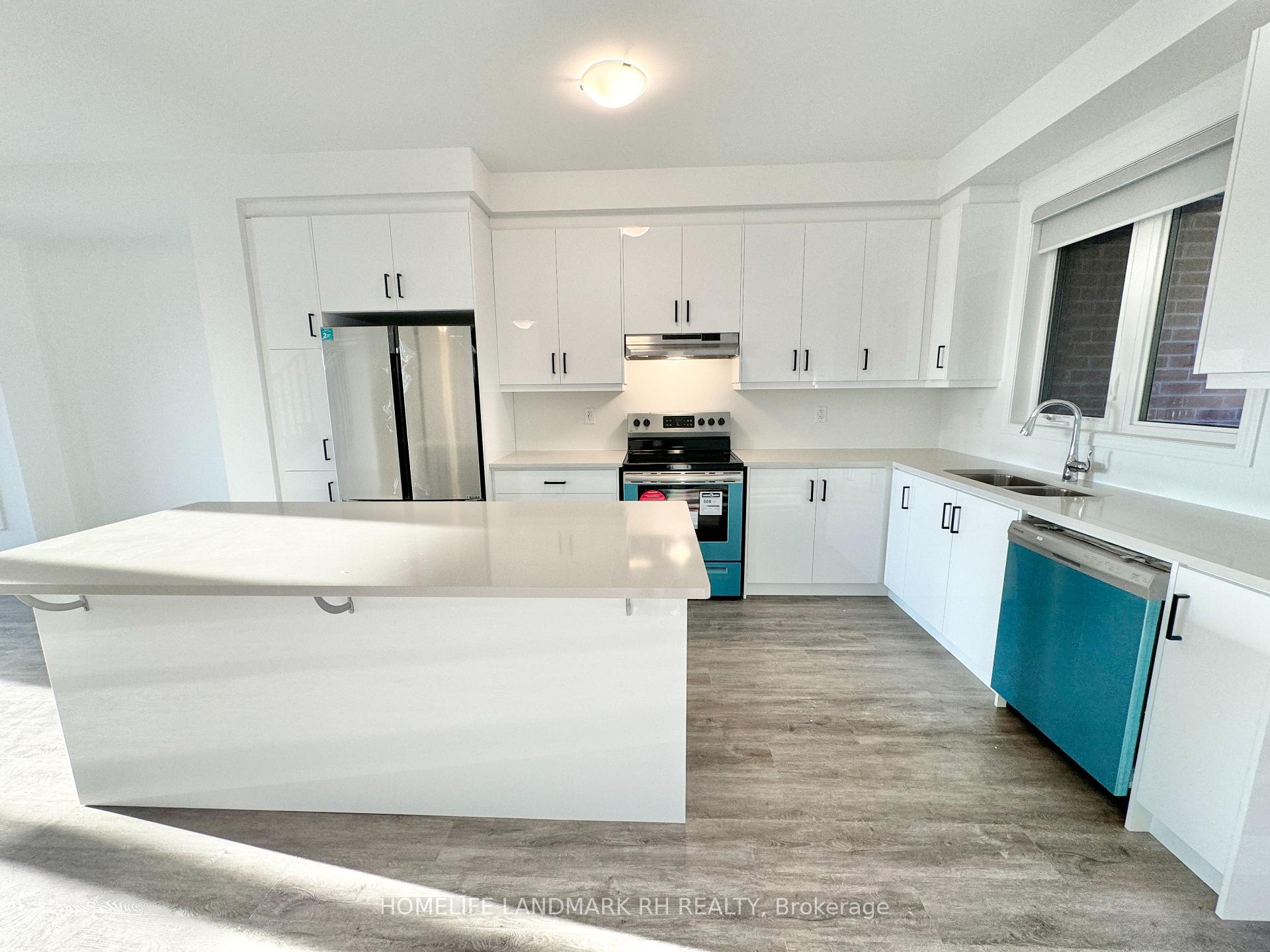 Photo 7 of 3125 Duggan Trail, Oakville, Joshua Meadows — HOMEH
