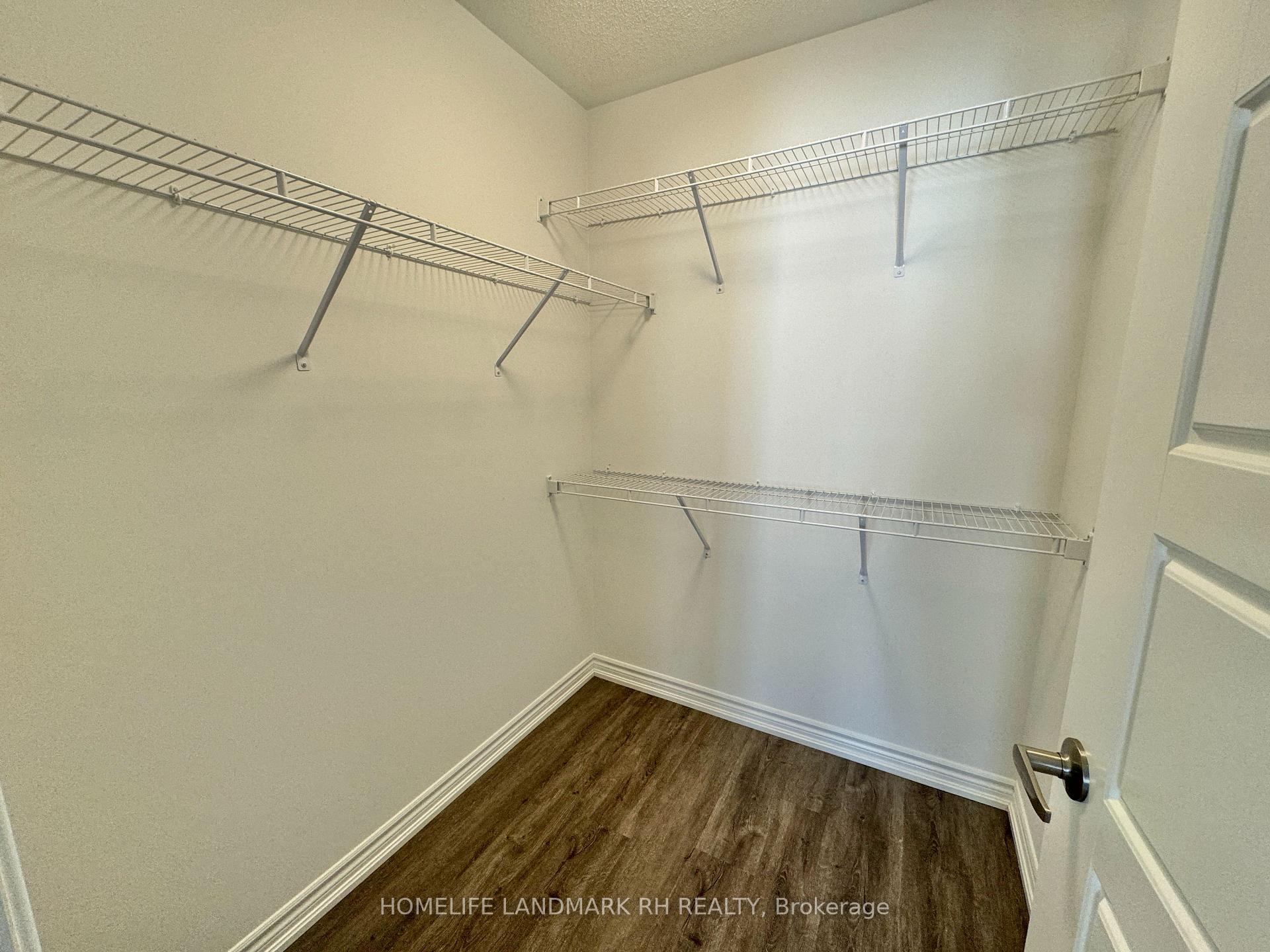 Photo 15 of 3125 Duggan Trail, Oakville, Joshua Meadows — HOMEH