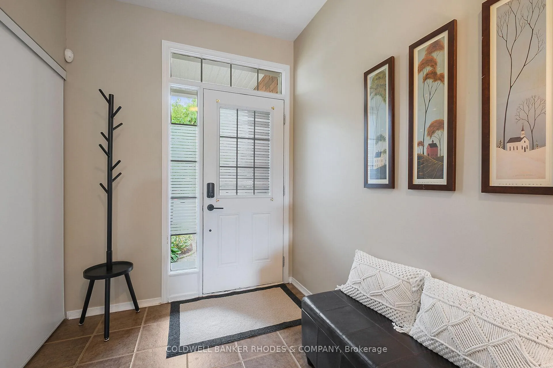 Photo 3 of 175 Destiny Private, Ottawa, Fallingbrook/Gardenway South — HOMEH