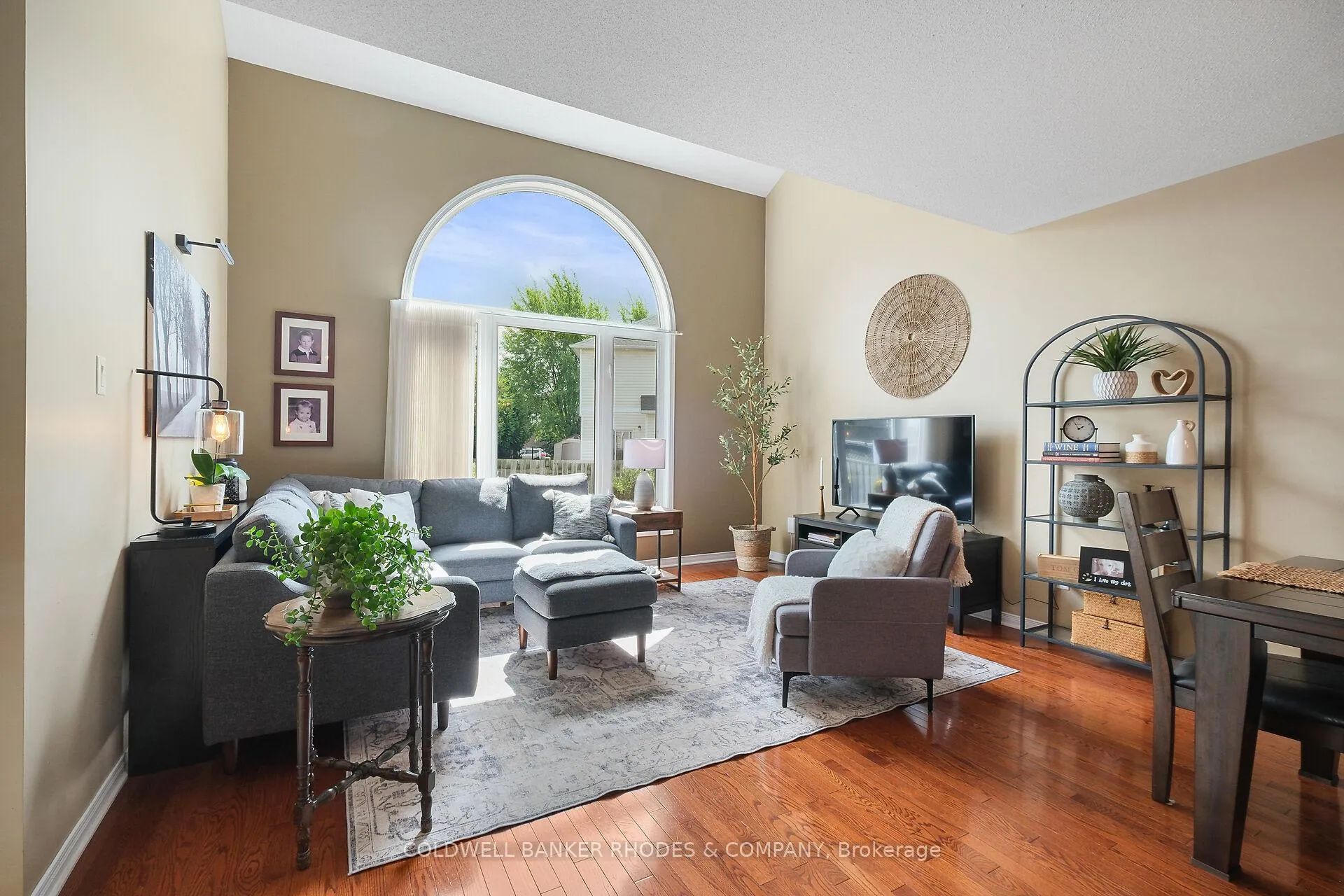 Photo 8 of 175 Destiny Private, Ottawa, Fallingbrook/Gardenway South — HOMEH