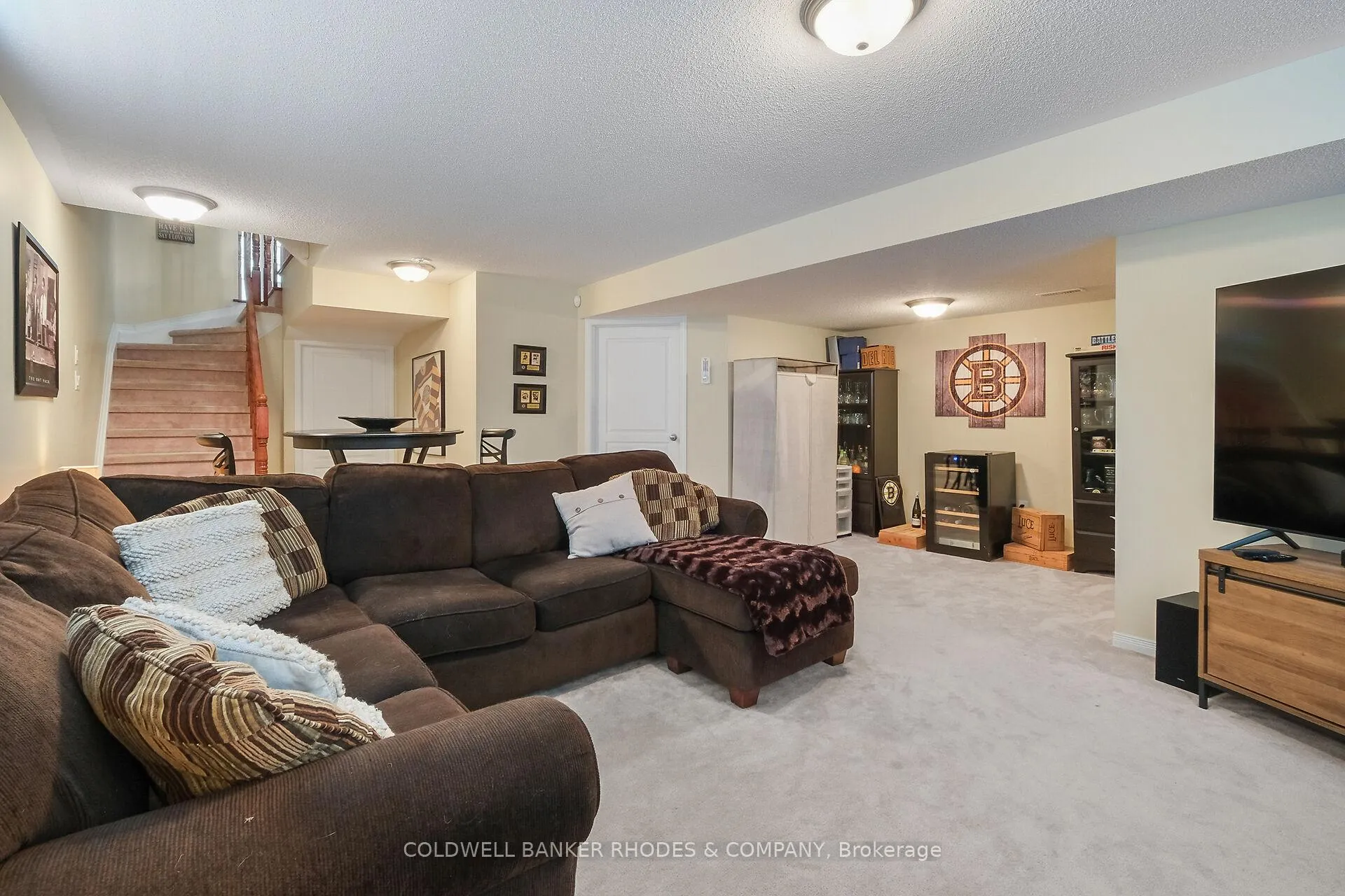 Photo 34 of 175 Destiny Private, Ottawa, Fallingbrook/Gardenway South — HOMEH