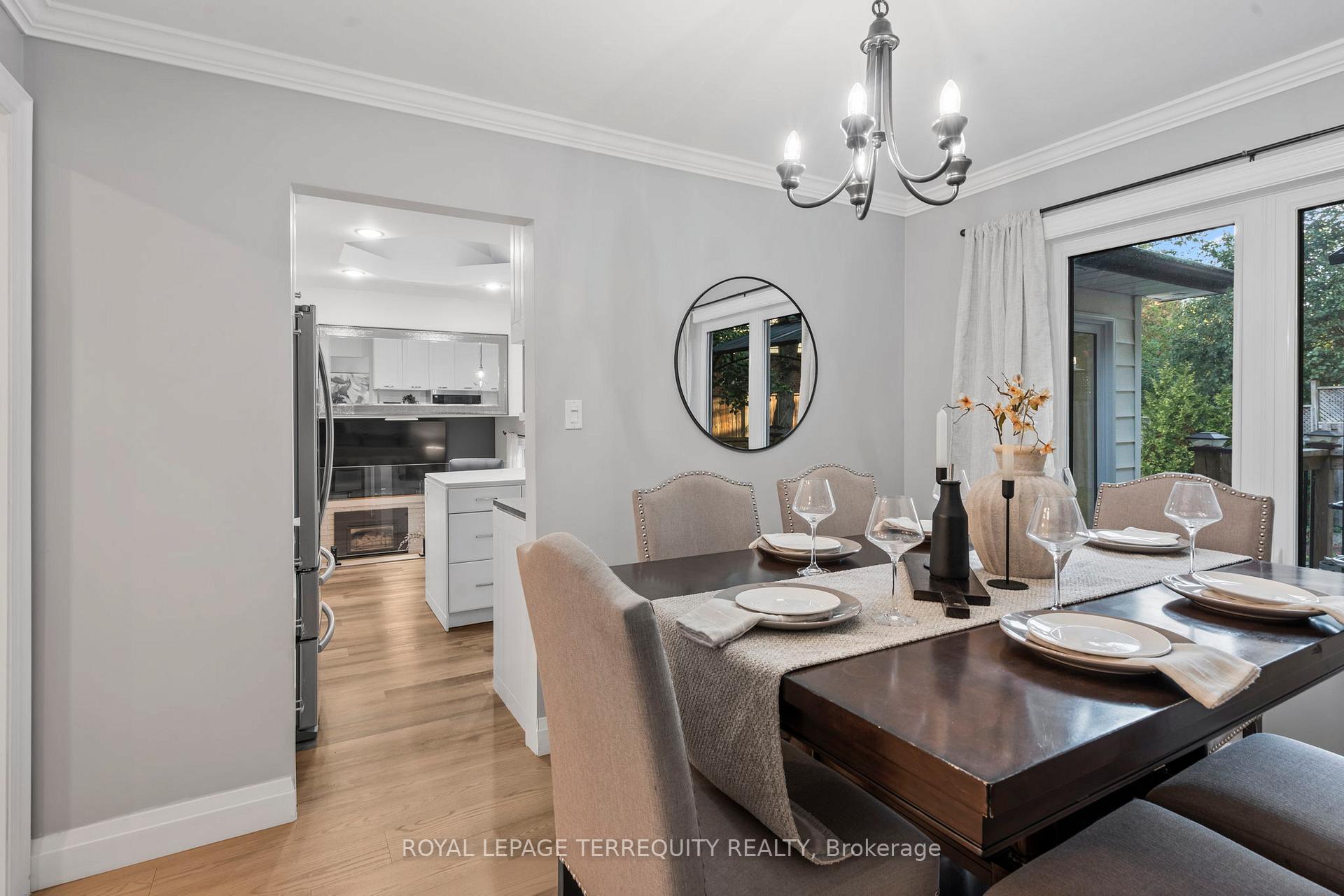 Photo 19 of 708 Aruba Crescent, Oshawa, Northglen — HOMEH