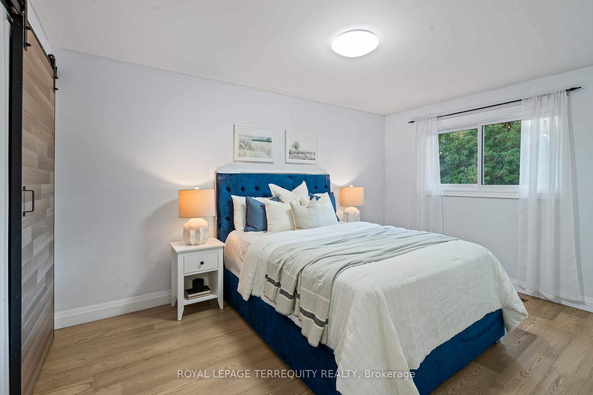 Photo 32 of 708 Aruba Crescent, Oshawa, Northglen — HOMEH