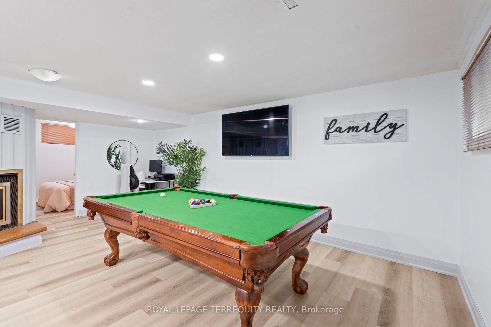 Photo 42 of 708 Aruba Crescent, Oshawa, Northglen — HOMEH
