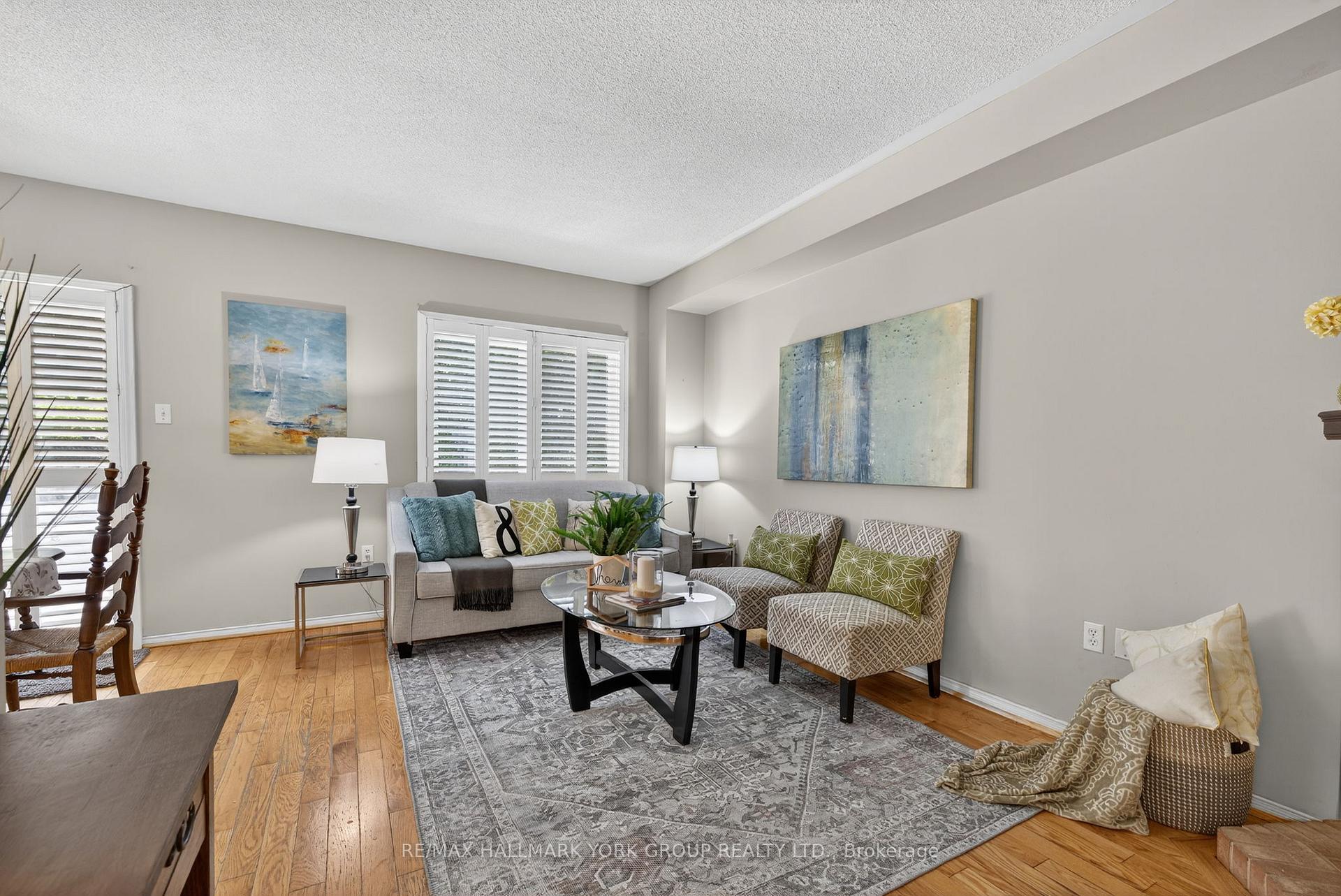 Photo 6 of 384 Rushbrook Drive, Newmarket, Summerhill Estates — HOMEH