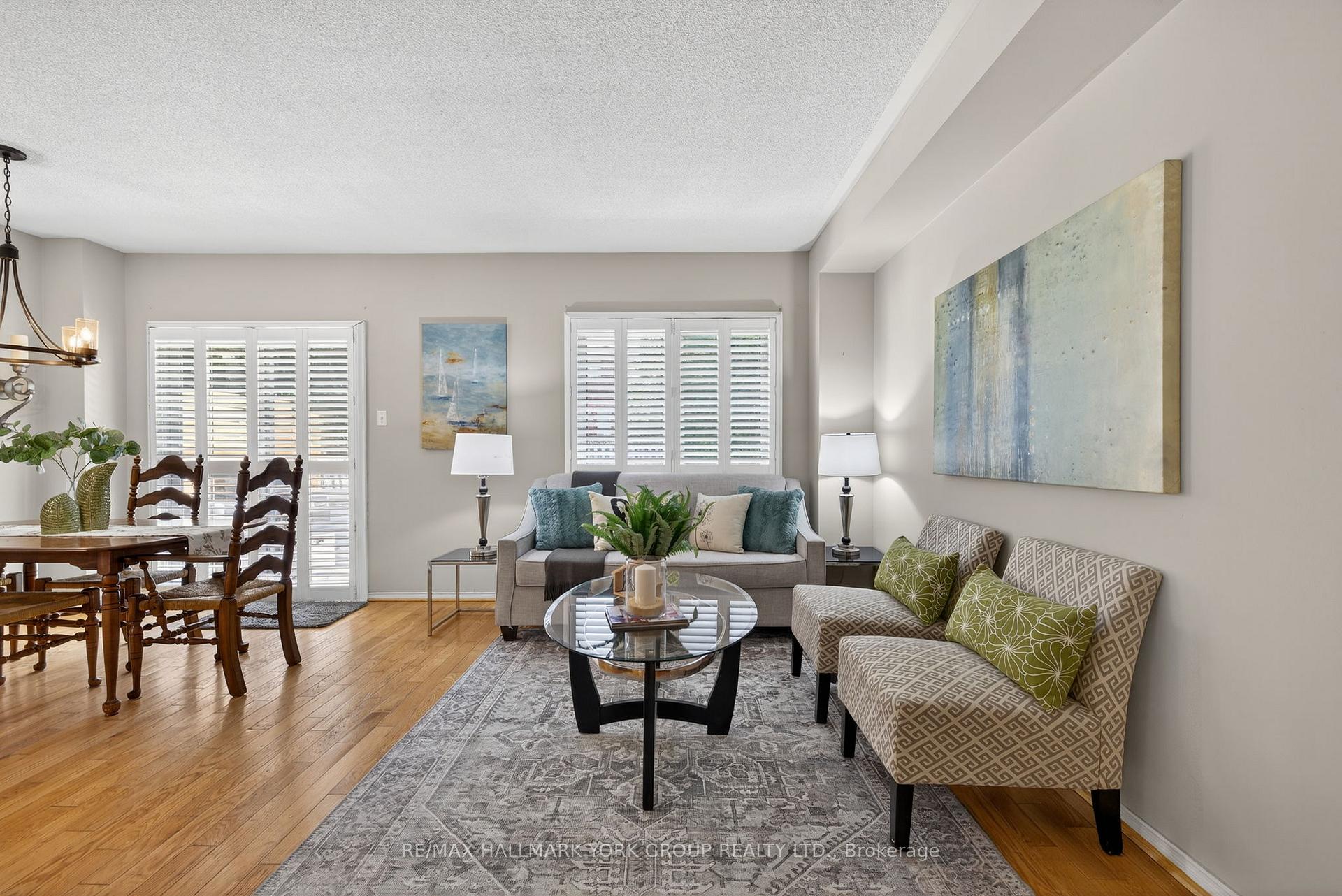 Photo 7 of 384 Rushbrook Drive, Newmarket, Summerhill Estates — HOMEH