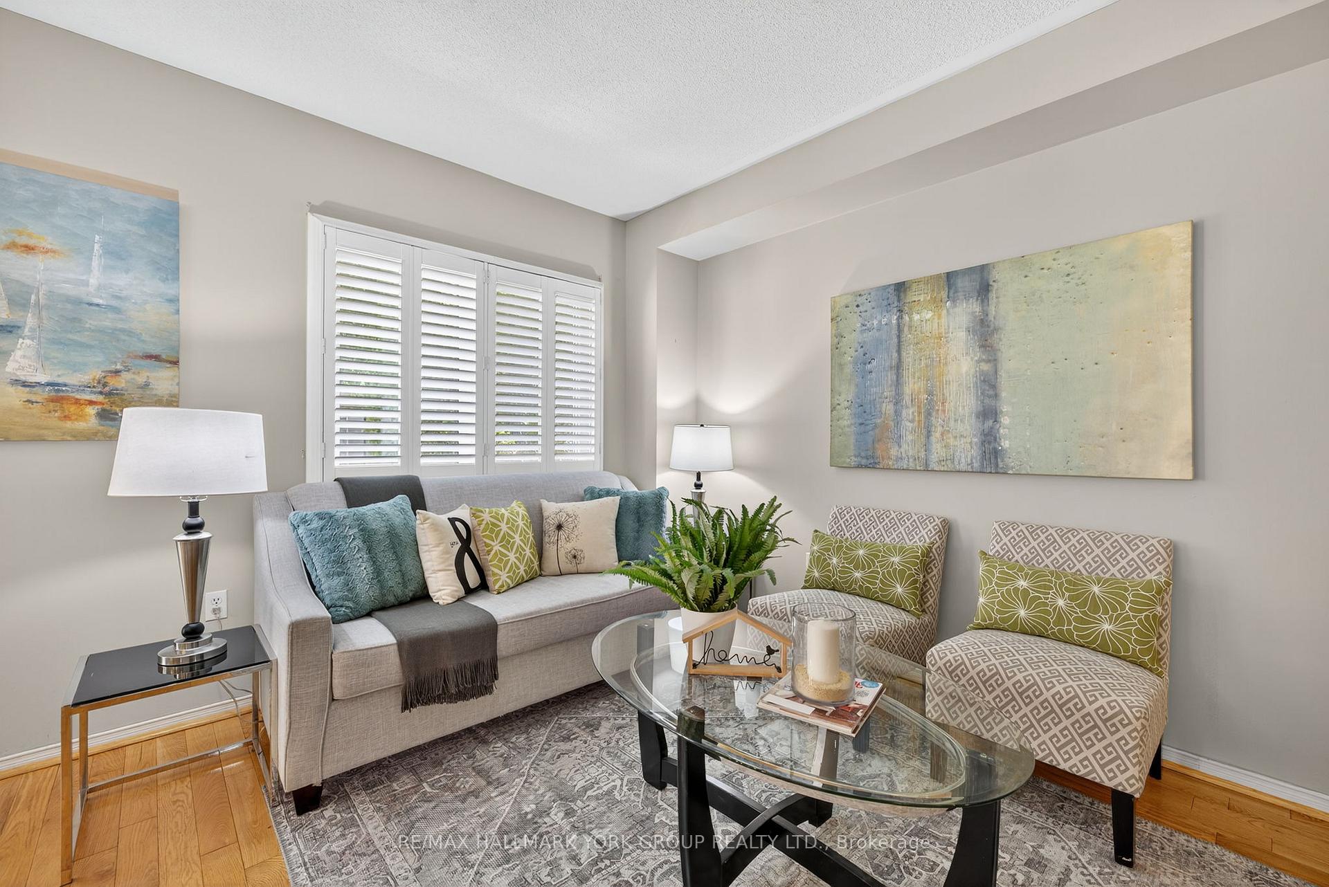 Photo 9 of 384 Rushbrook Drive, Newmarket, Summerhill Estates — HOMEH