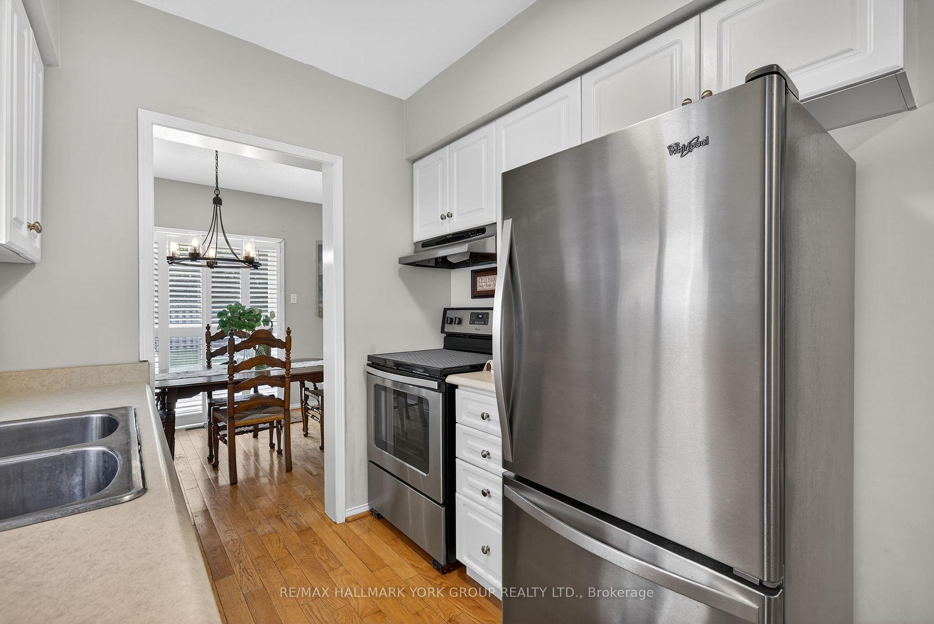 Photo 18 of 384 Rushbrook Drive, Newmarket, Summerhill Estates — HOMEH
