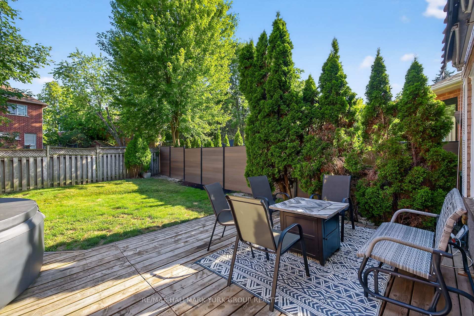 Photo 39 of 384 Rushbrook Drive, Newmarket, Summerhill Estates — HOMEH