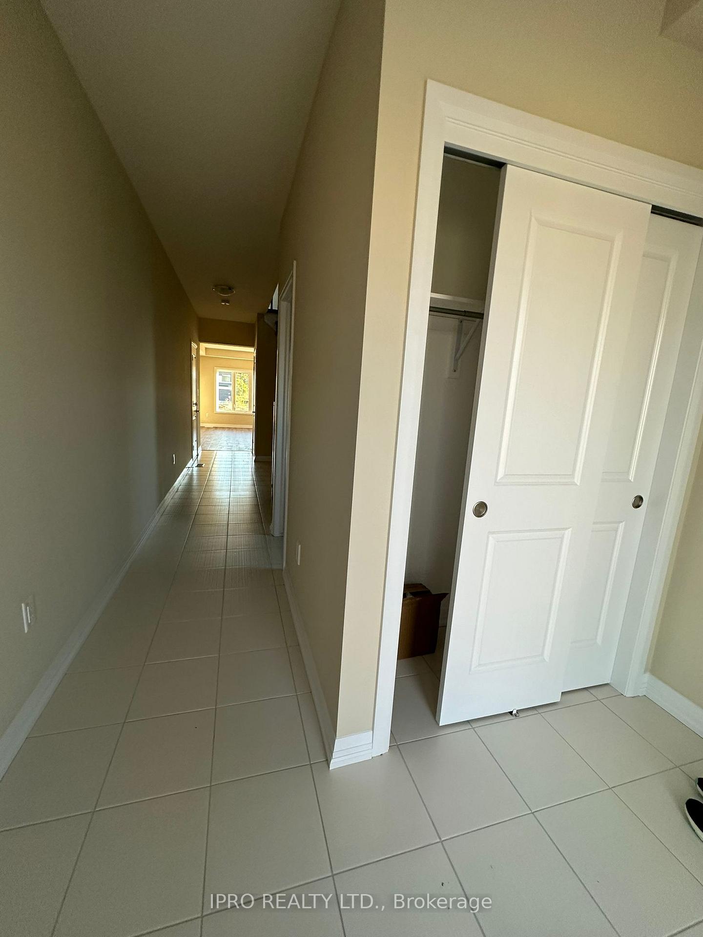 Photo 2 of 116 Acacia Road, Pelham, Fonthill — HOMEH