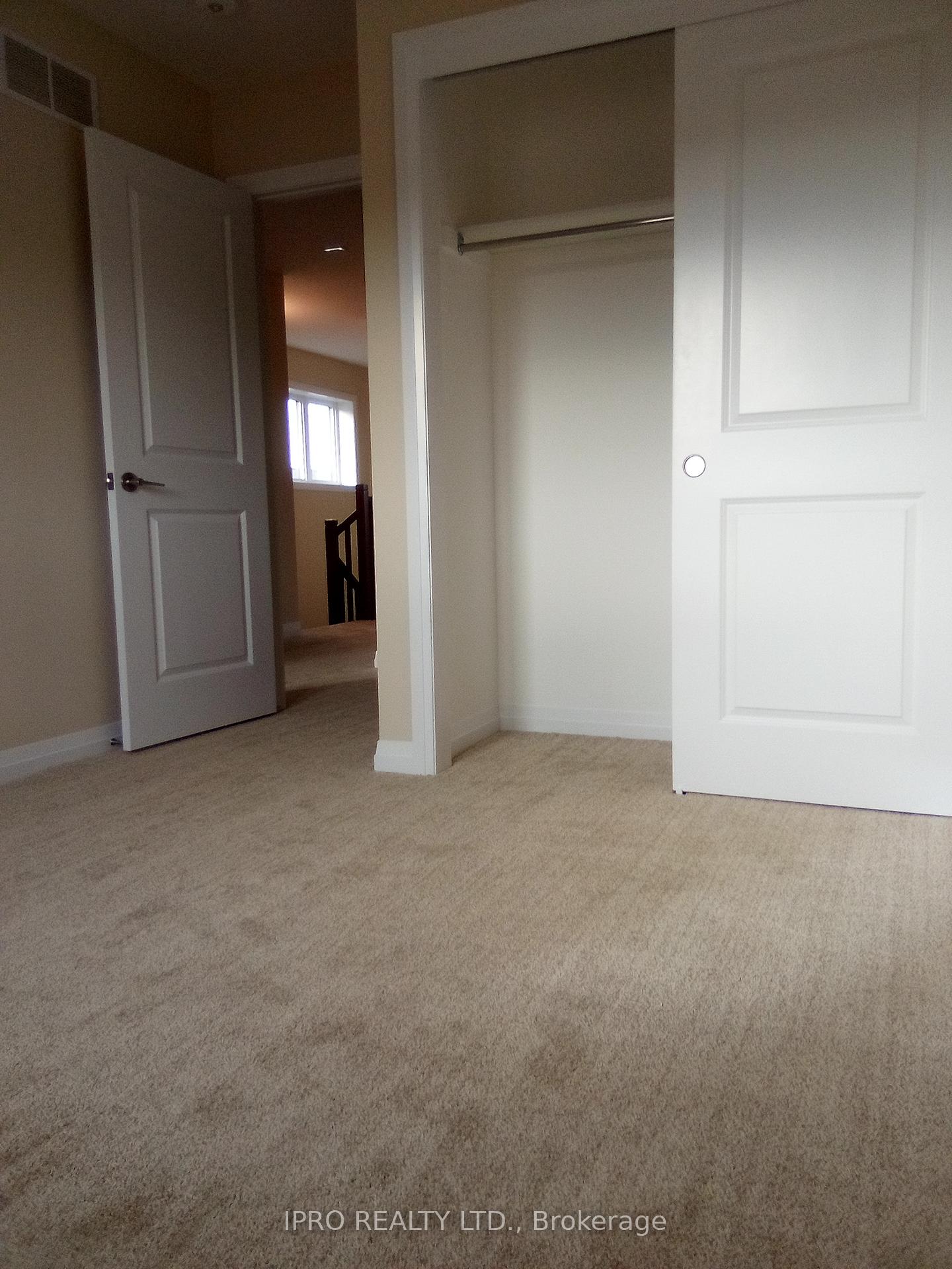 Photo 3 of 116 Acacia Road, Pelham, Fonthill — HOMEH