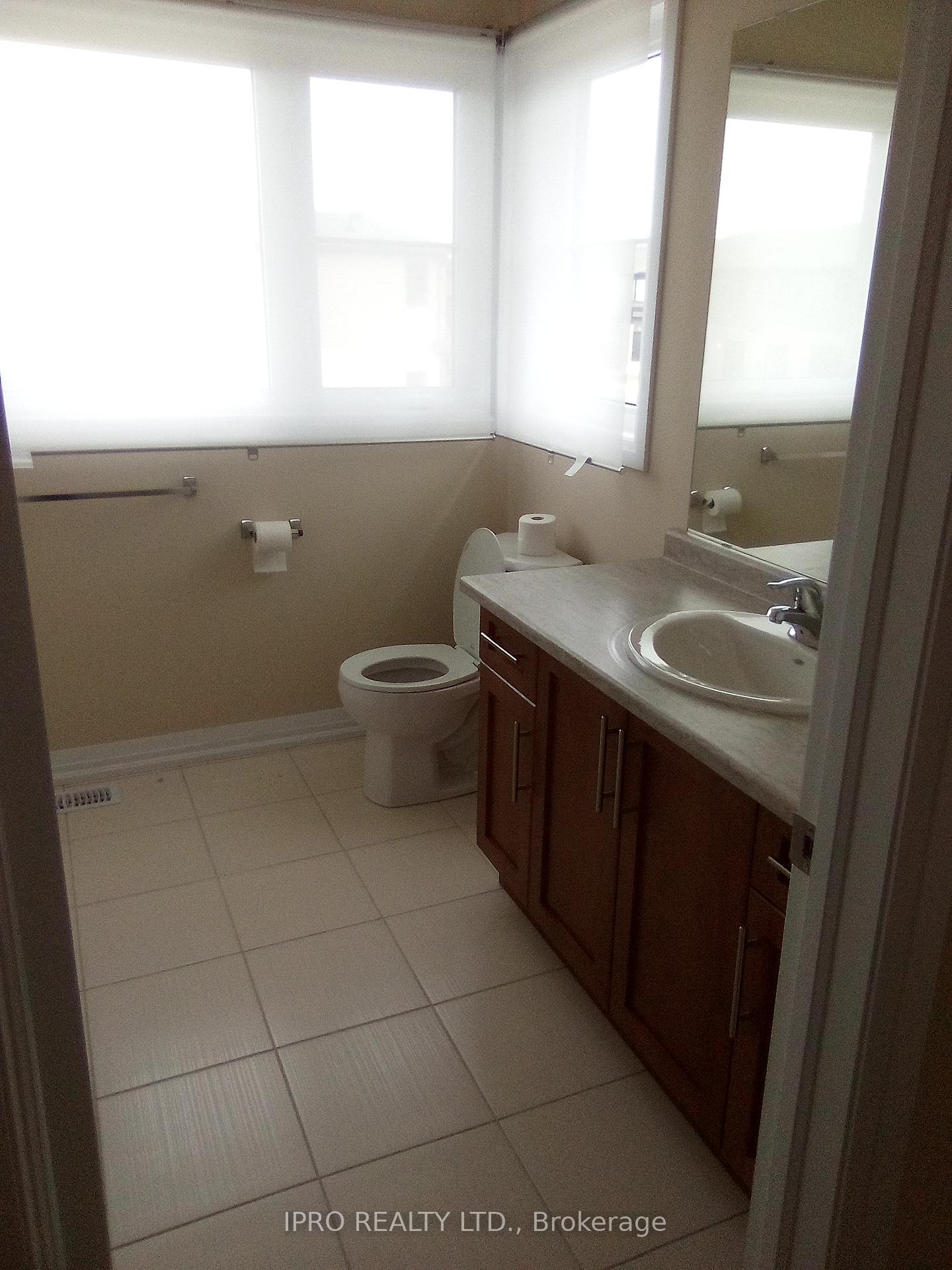 Photo 8 of 116 Acacia Road, Pelham, Fonthill — HOMEH