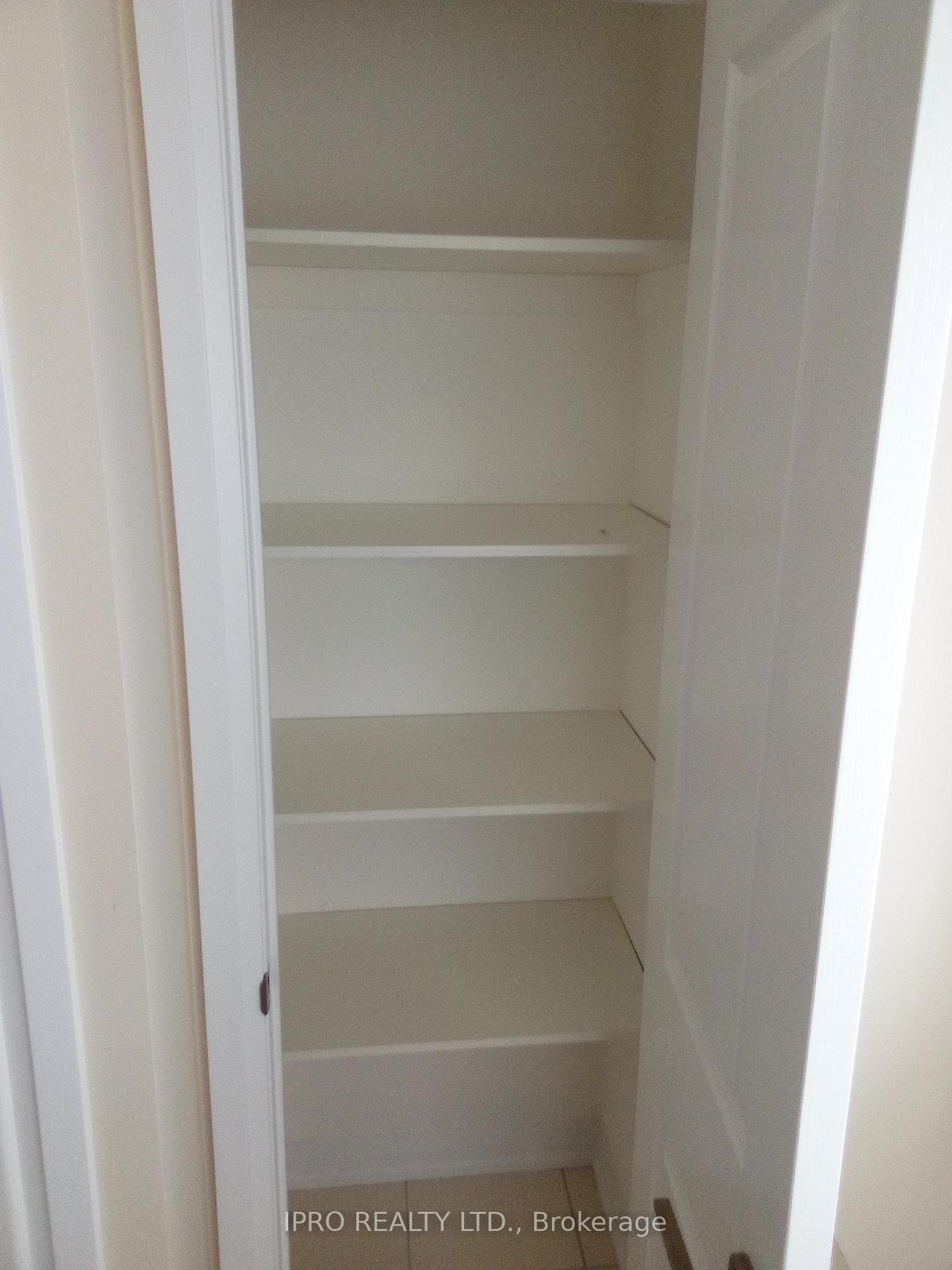 Photo 9 of 116 Acacia Road, Pelham, Fonthill — HOMEH