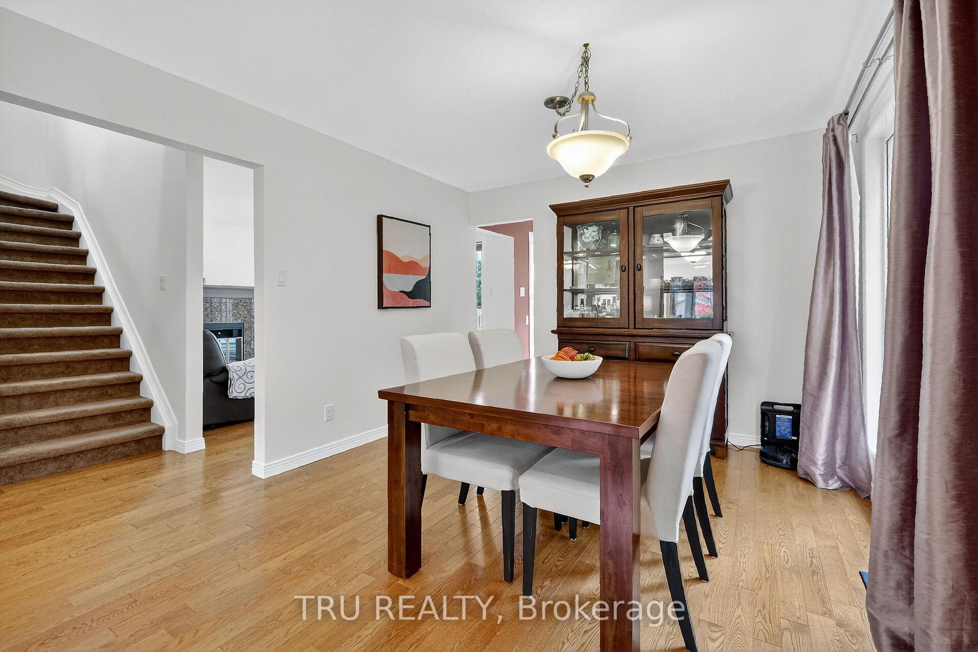 Photo 9 of 1518 Kamouraska Circle, Ottawa, Chateauneuf — HOMEH