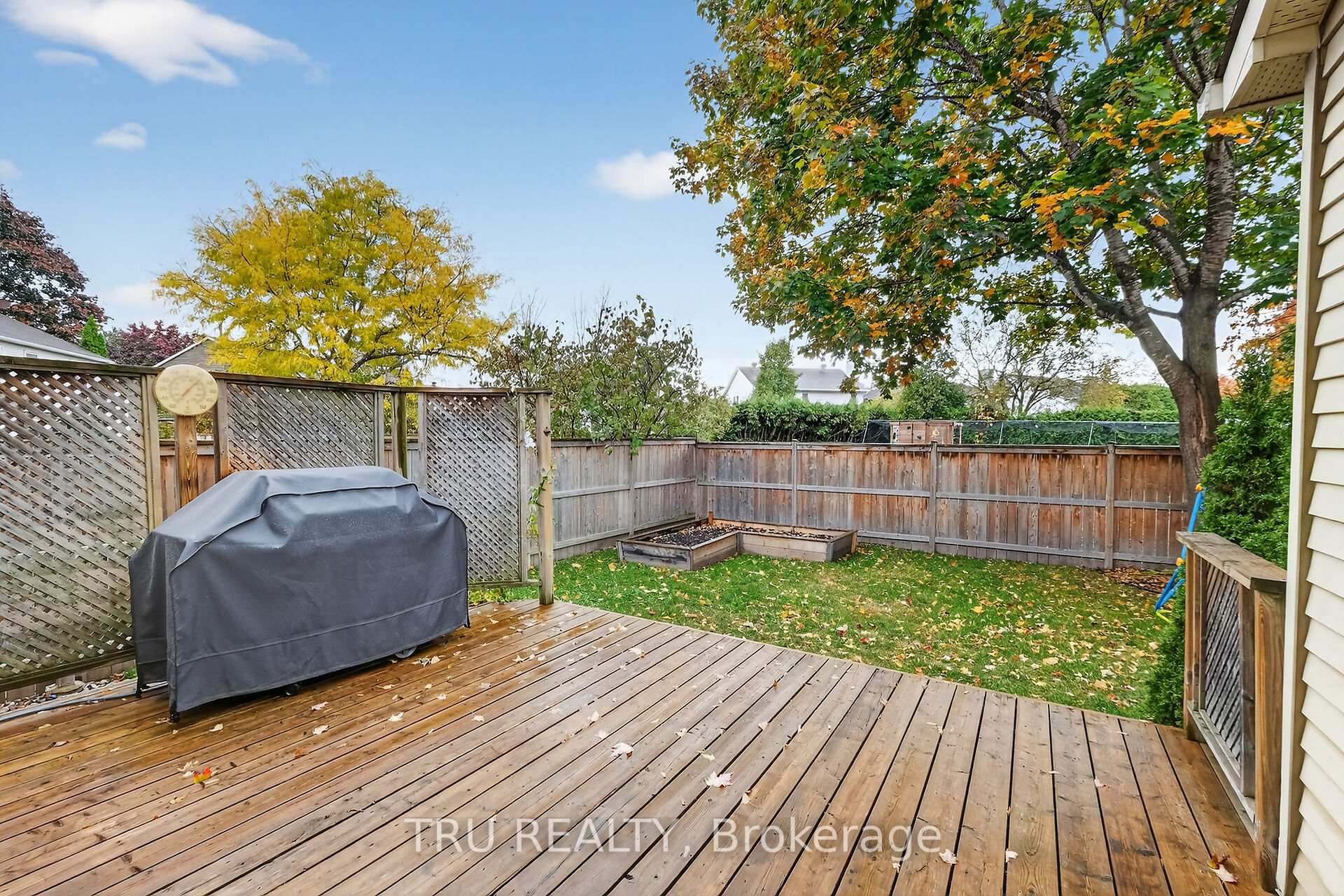 Photo 38 of 1518 Kamouraska Circle, Ottawa, Chateauneuf — HOMEH