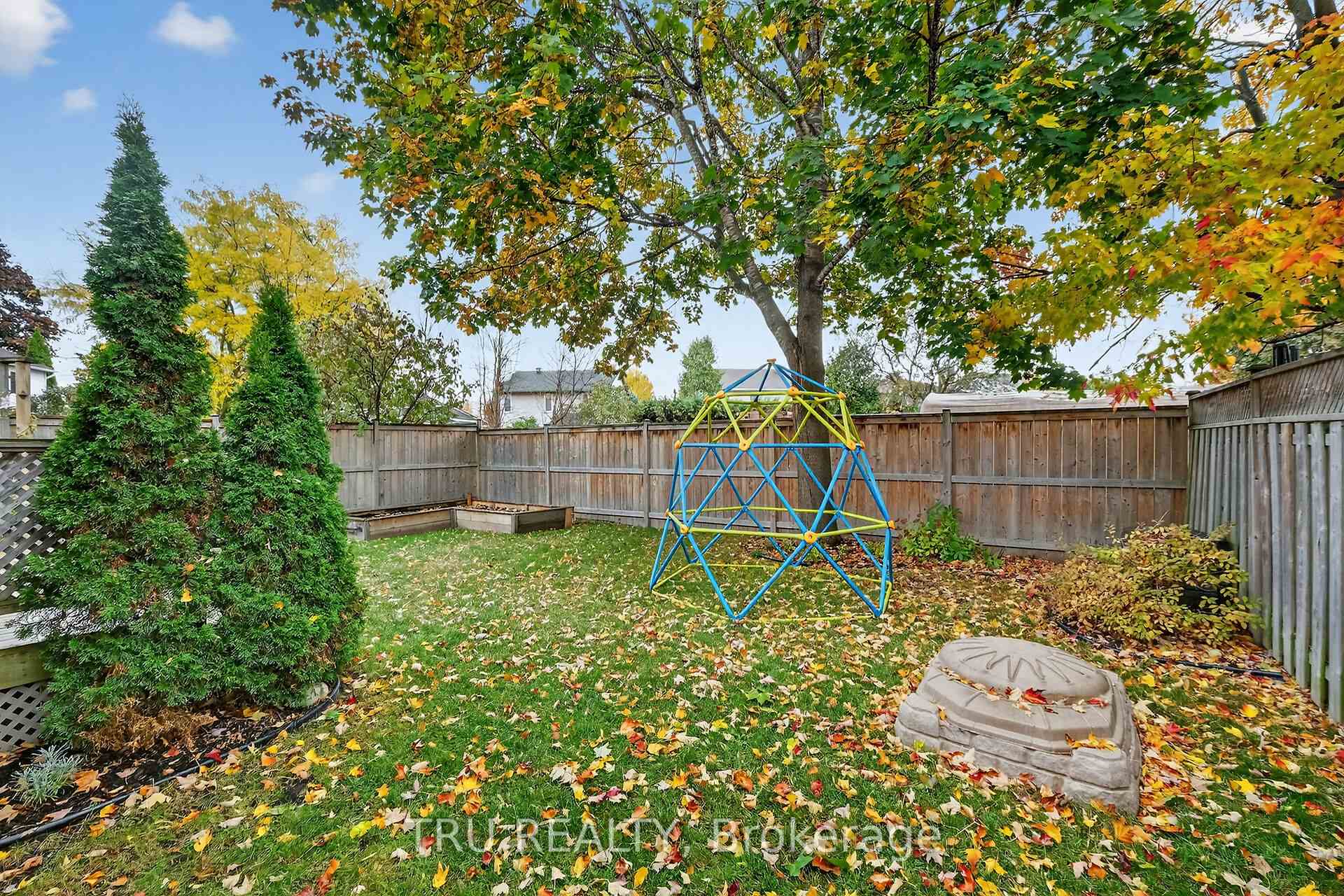 Photo 39 of 1518 Kamouraska Circle, Ottawa, Chateauneuf — HOMEH