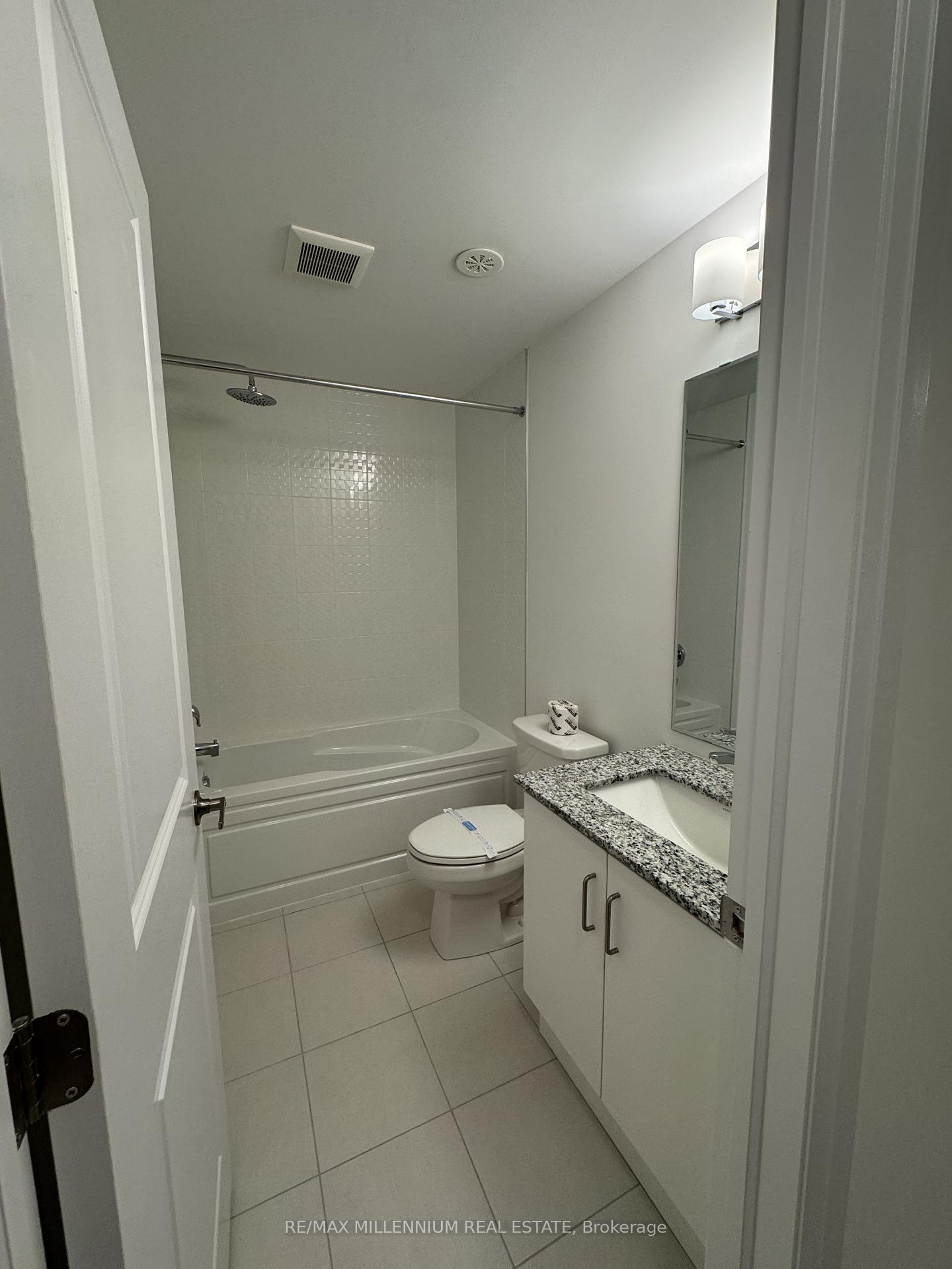 Photo 12 of 3278 Crystal Drive, Oakville, Glenorchy — HOMEH