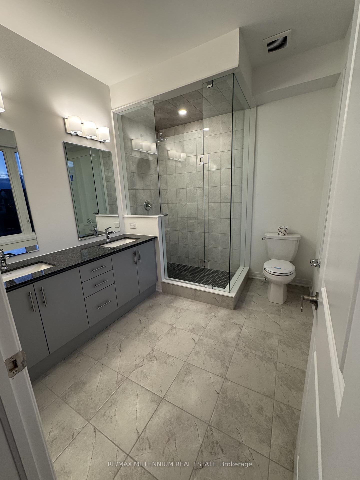 Photo 25 of 3278 Crystal Drive, Oakville, Glenorchy — HOMEH