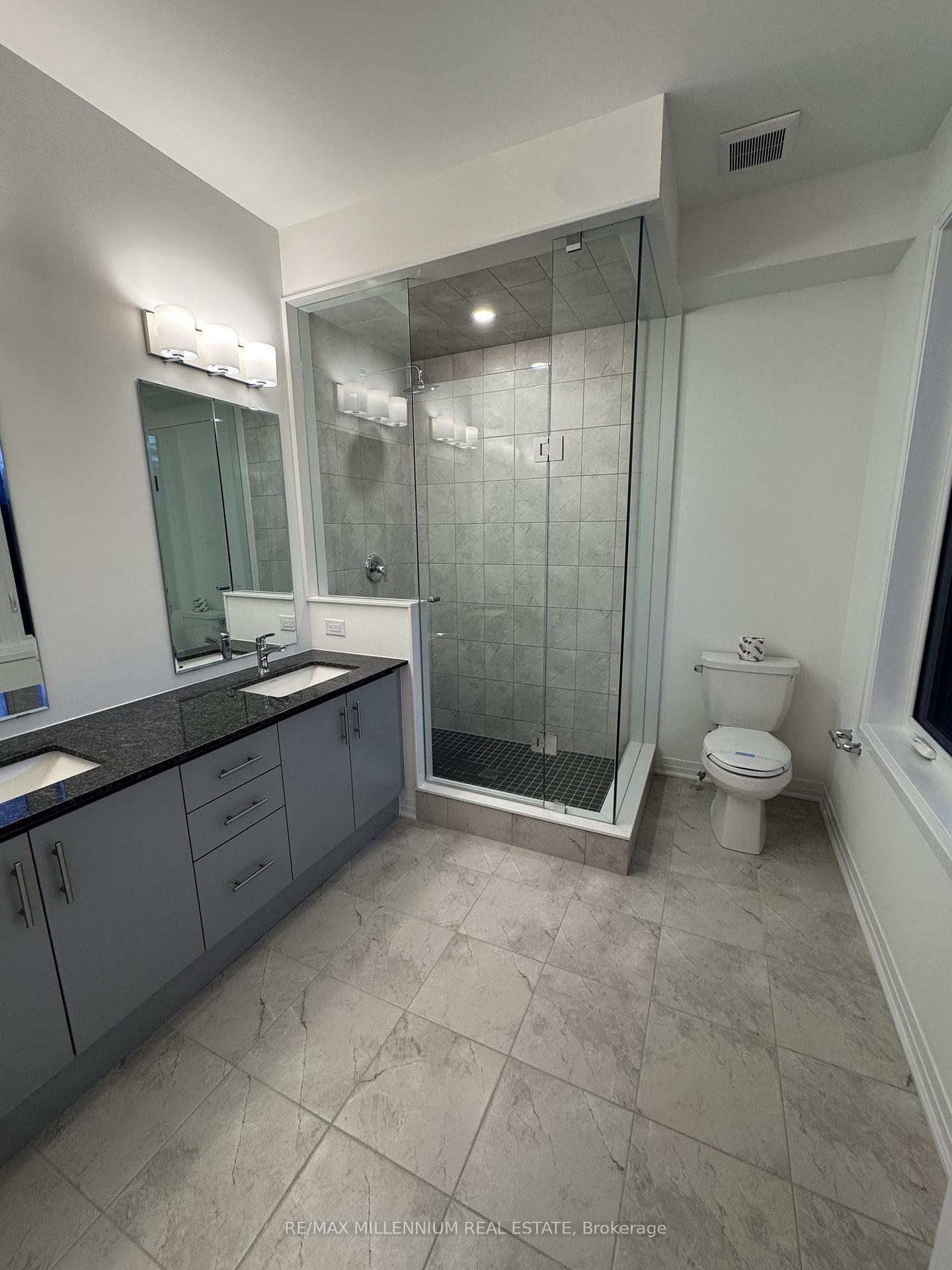 Photo 26 of 3278 Crystal Drive, Oakville, Glenorchy — HOMEH