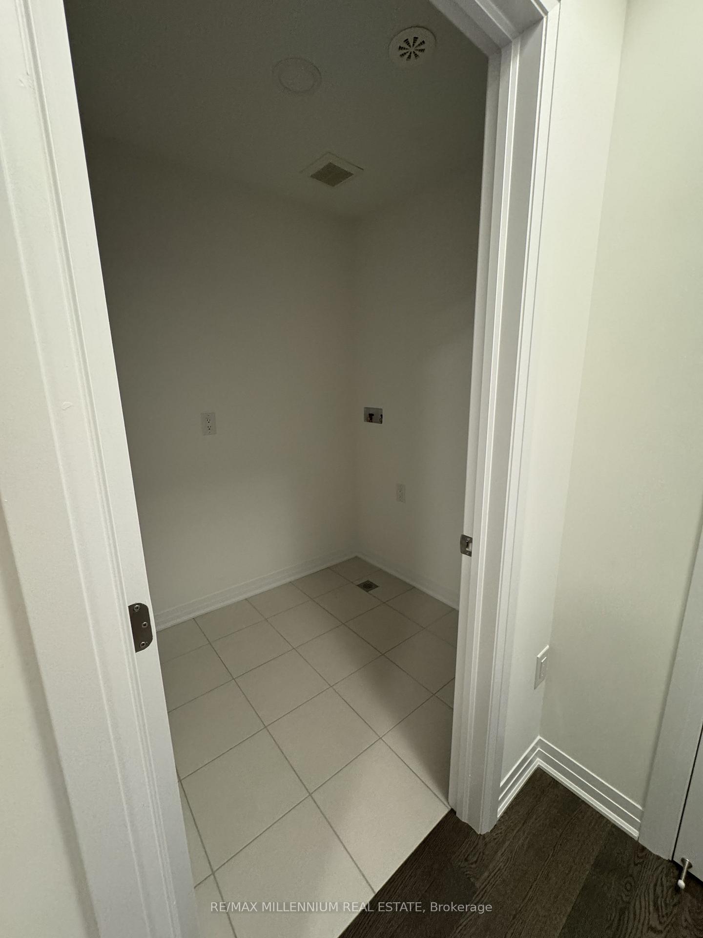 Photo 29 of 3278 Crystal Drive, Oakville, Glenorchy — HOMEH