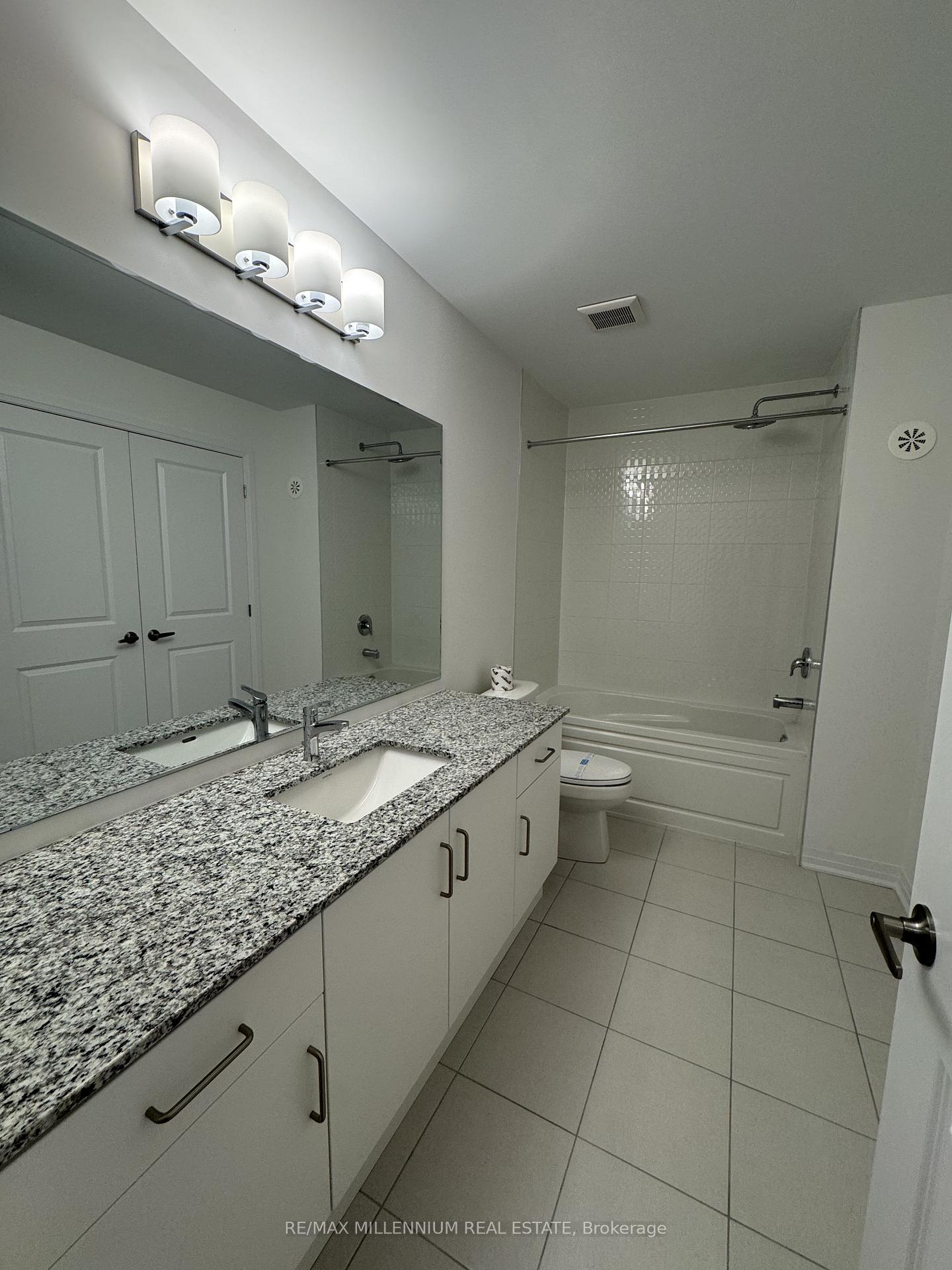 Photo 32 of 3278 Crystal Drive, Oakville, Glenorchy — HOMEH