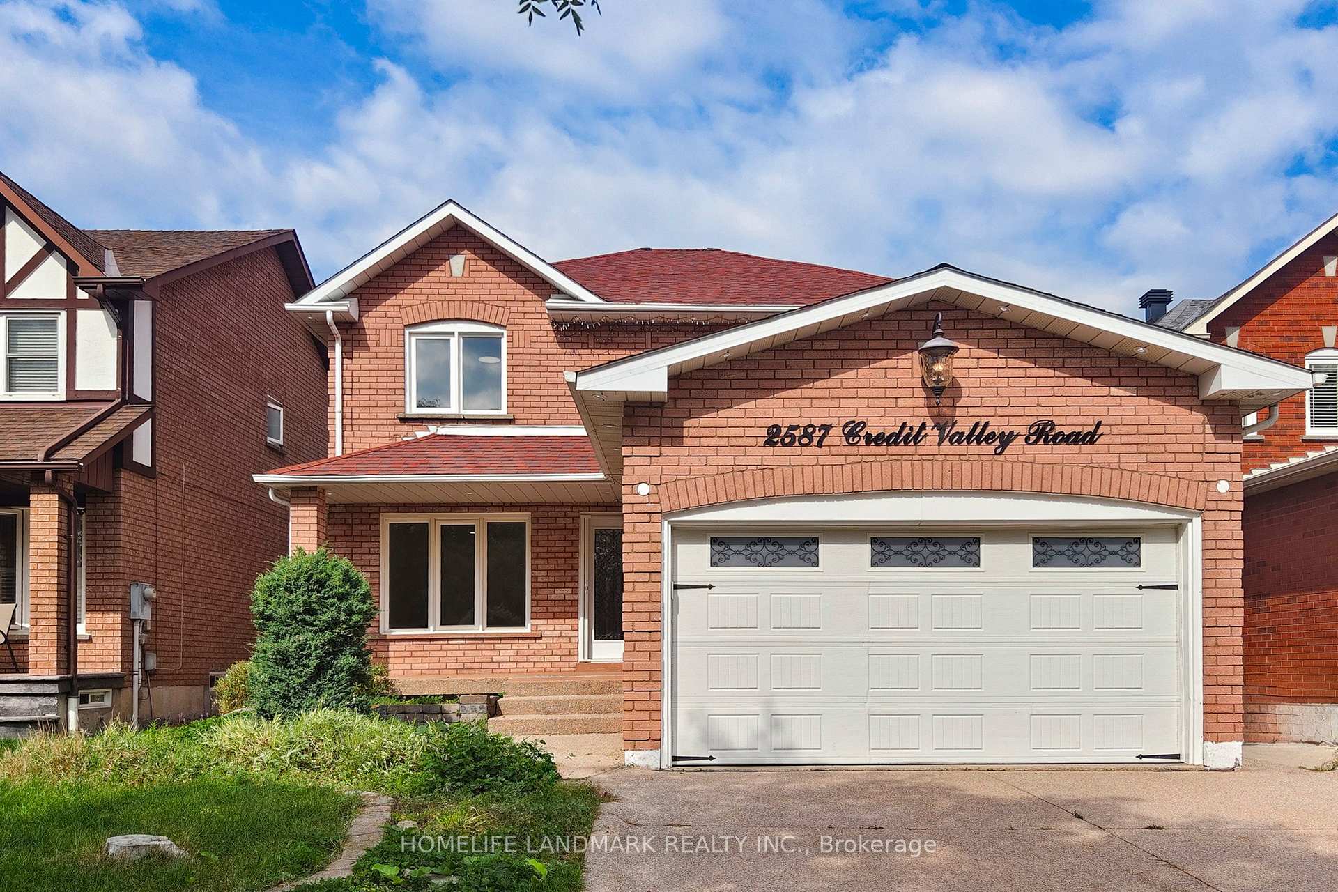 Front of 2587 Credit Valley Road