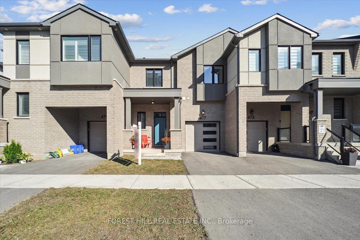 Front of 477 Gordon Krantz Avenue