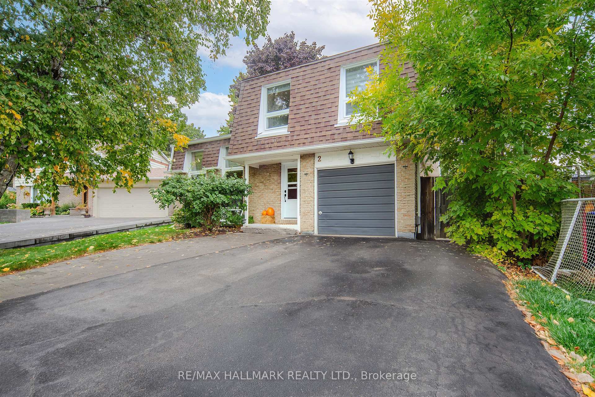 Photo 1 of 2 Bryan Court, New Tecumseth, Tottenham — HOMEH
