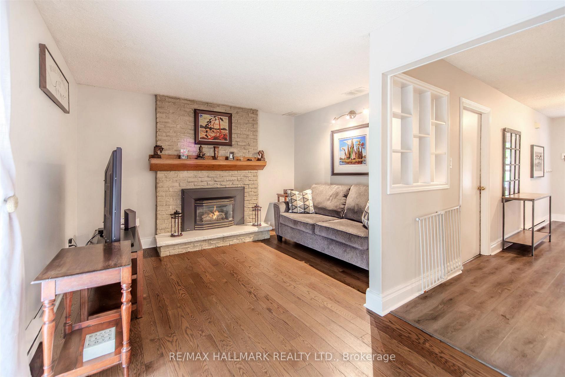 Photo 11 of 2 Bryan Court, New Tecumseth, Tottenham — HOMEH