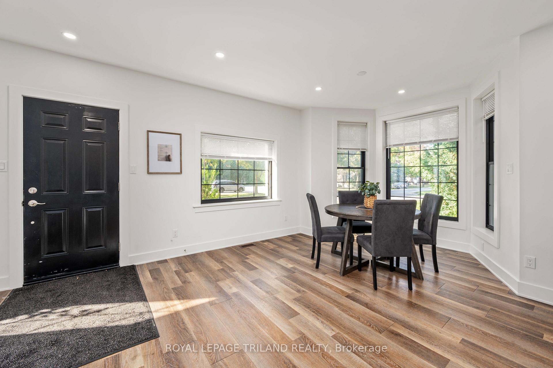 Photo 15 of 242 Hastings Street, North Middlesex, Parkhill — HOMEH