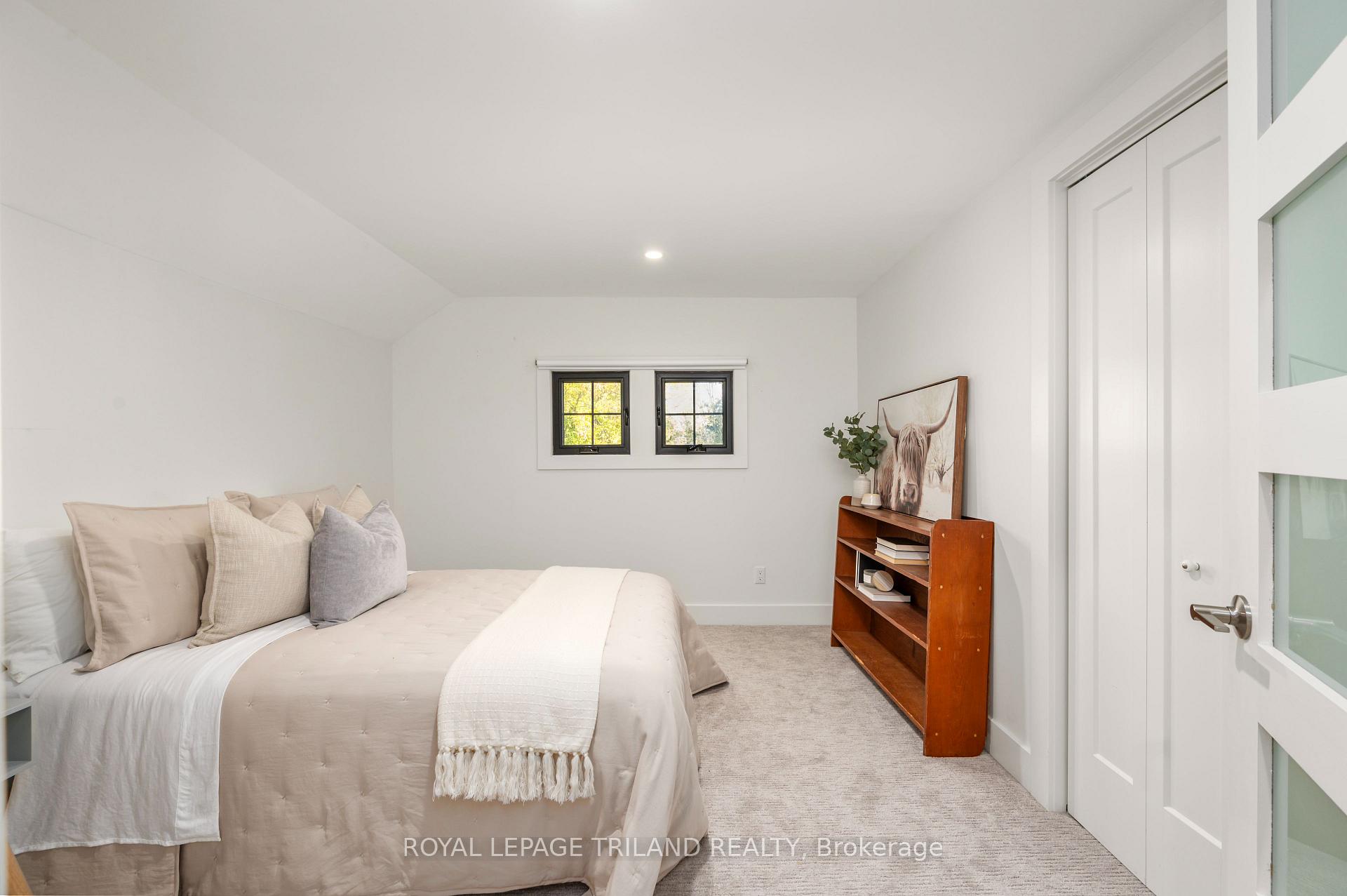 Photo 27 of 242 Hastings Street, North Middlesex, Parkhill — HOMEH