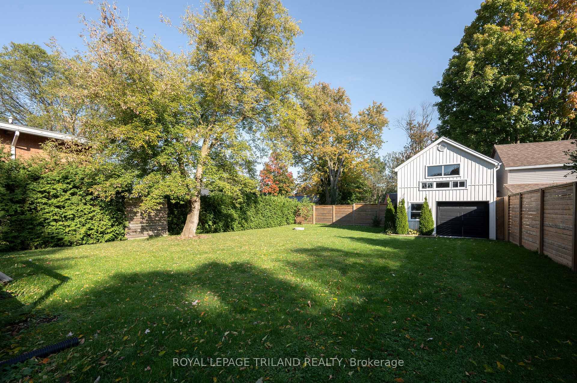 Photo 34 of 242 Hastings Street, North Middlesex, Parkhill — HOMEH