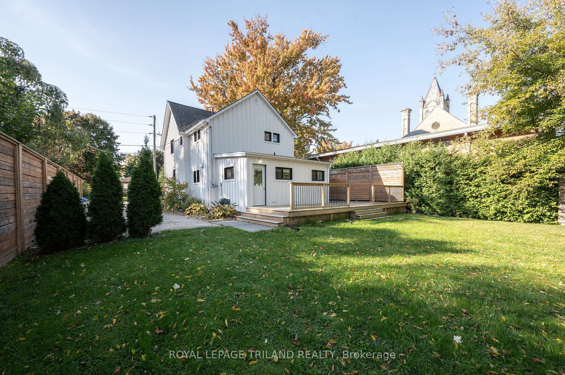 Photo 35 of 242 Hastings Street, North Middlesex, Parkhill — HOMEH