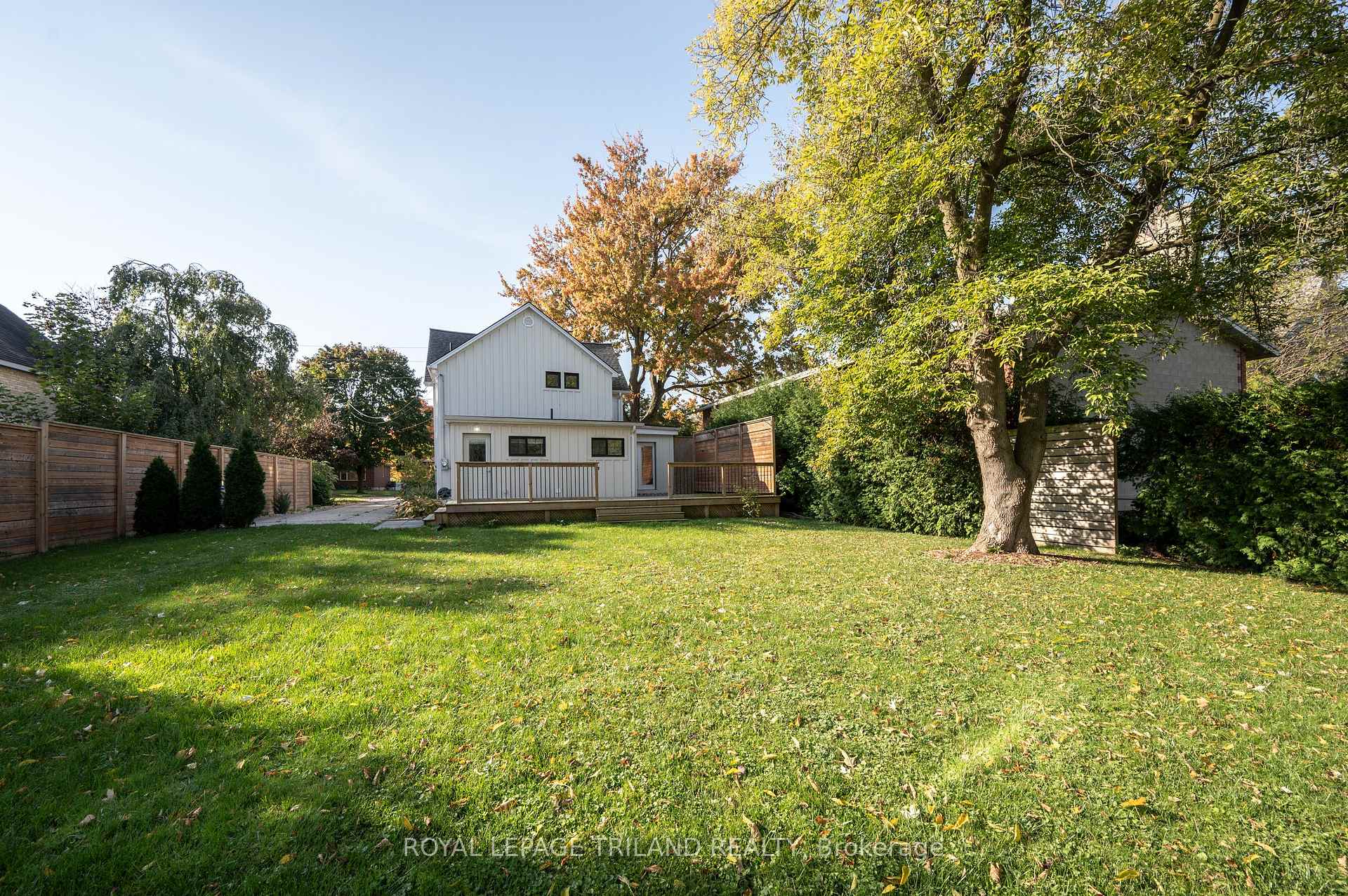 Photo 36 of 242 Hastings Street, North Middlesex, Parkhill — HOMEH